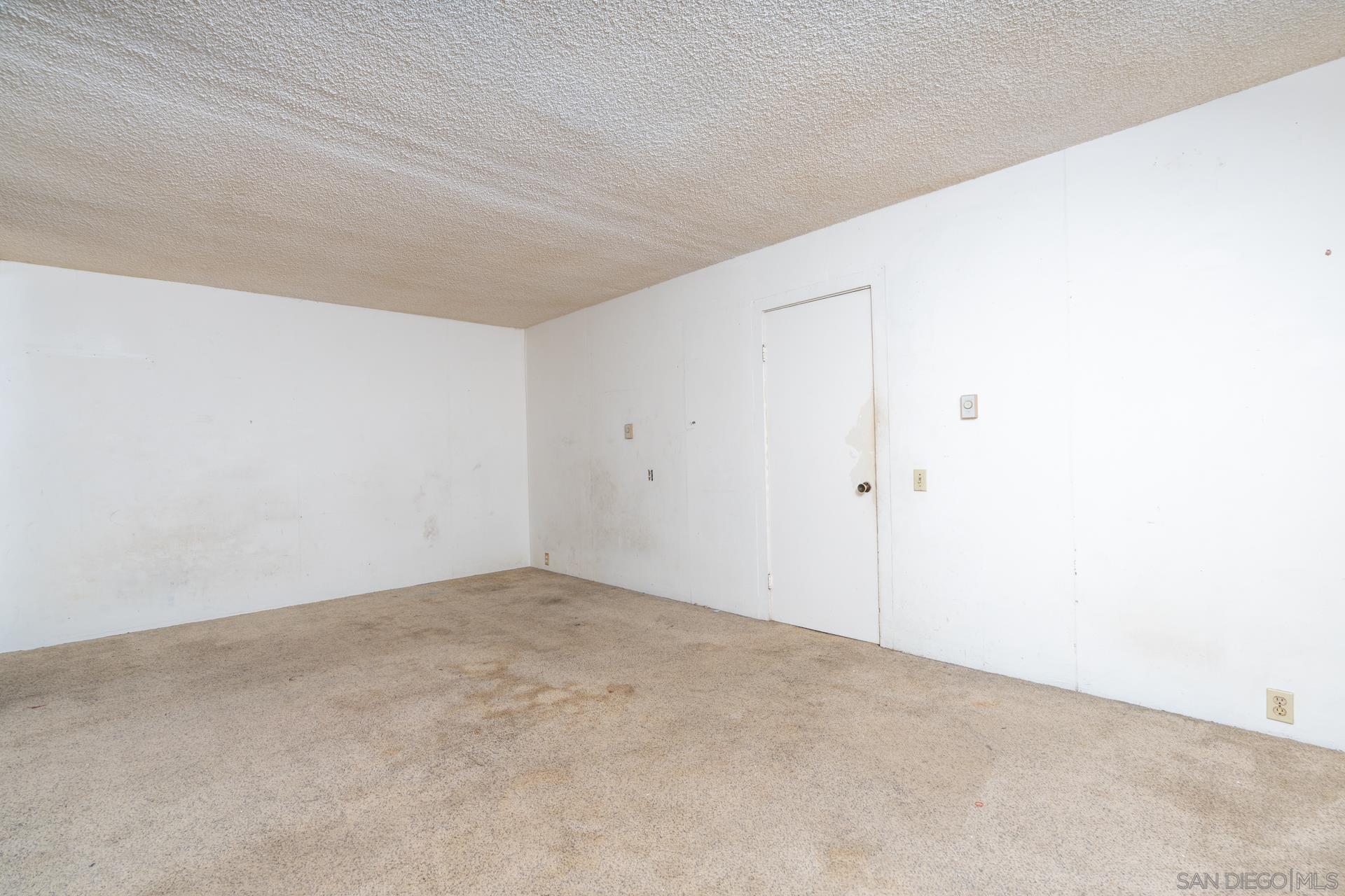 Detail Gallery Image 14 of 35 For 9606  Easter Way, San Diego,  CA 92121 - 3 Beds | 1/1 Baths