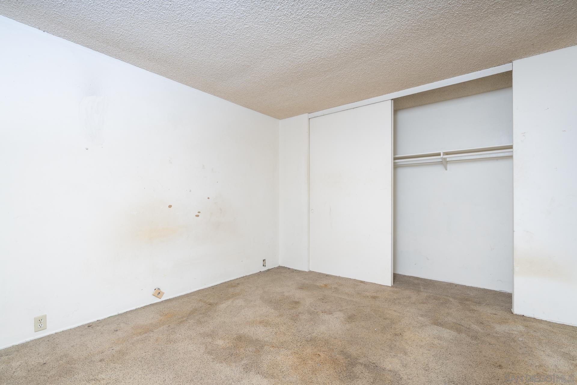 Detail Gallery Image 8 of 35 For 9606  Easter Way, San Diego,  CA 92121 - 3 Beds | 1/1 Baths