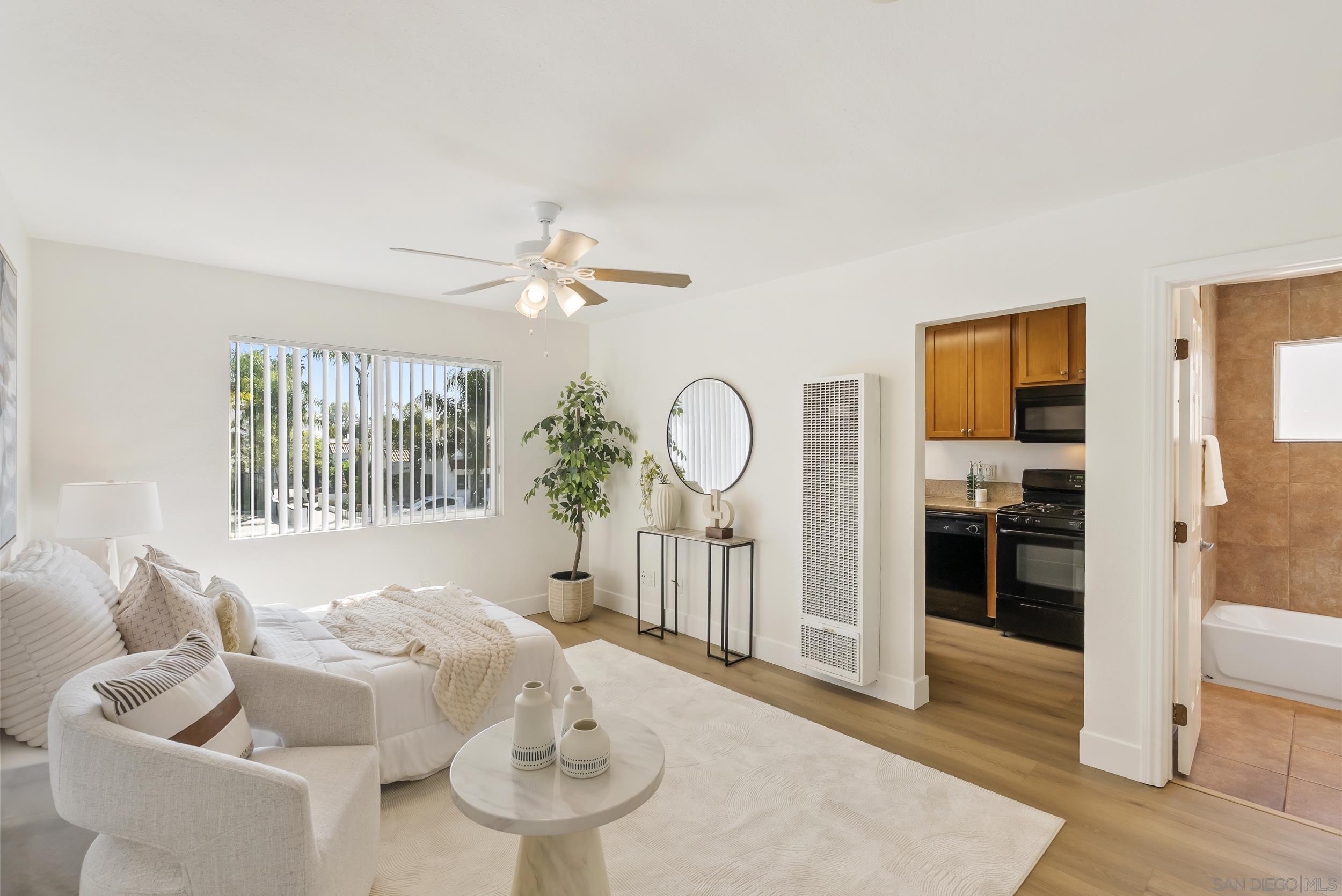 Front Image Thumbnail for SD260007838