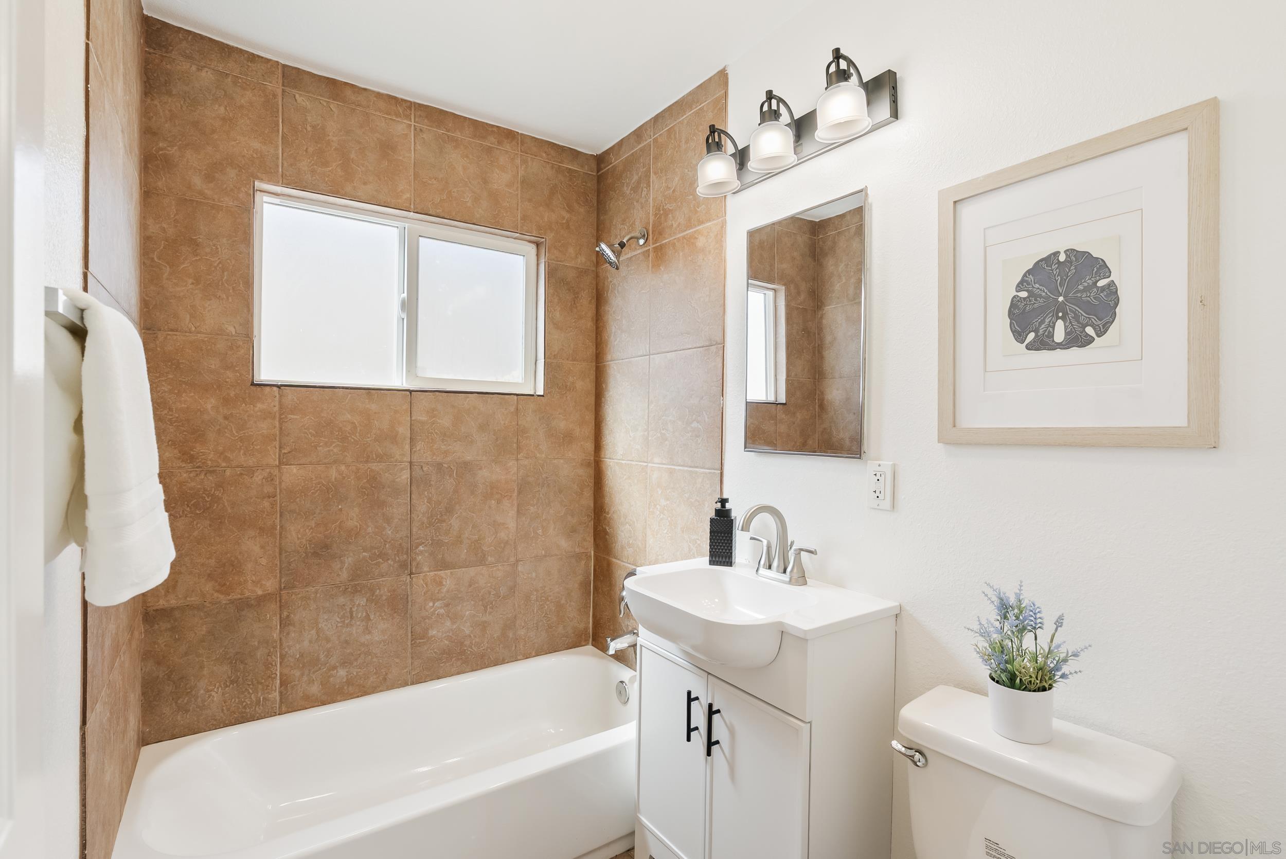 Detail Gallery Image 6 of 8 For 4654  33rd St  #5,  San Diego,  CA 92116 - 0 Beds | 1 Baths