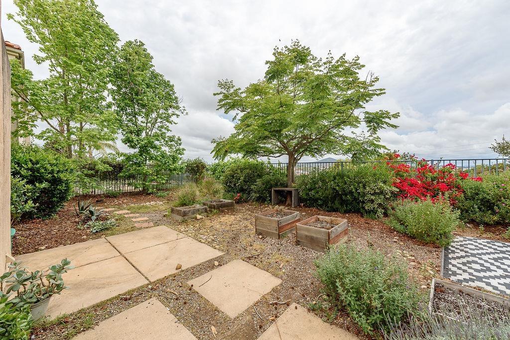 Detail Gallery Image 2 of 47 For 10864  Caminito Arcada, San Diego,  CA 92131 - 4 Beds | 2/1 Baths