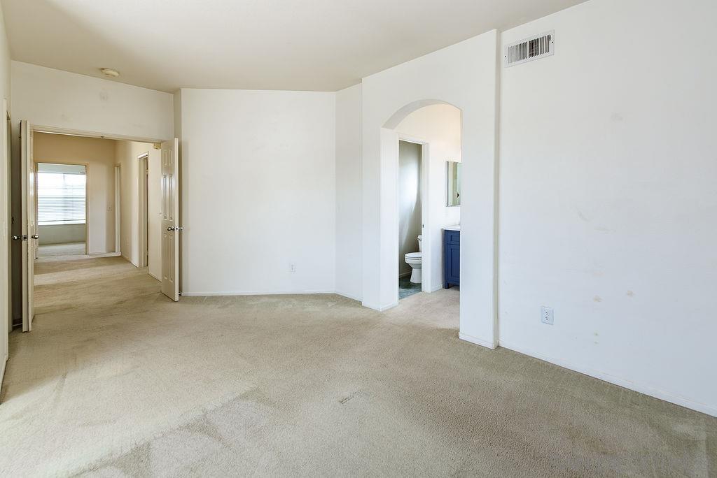 Detail Gallery Image 22 of 47 For 10864  Caminito Arcada, San Diego,  CA 92131 - 4 Beds | 2/1 Baths