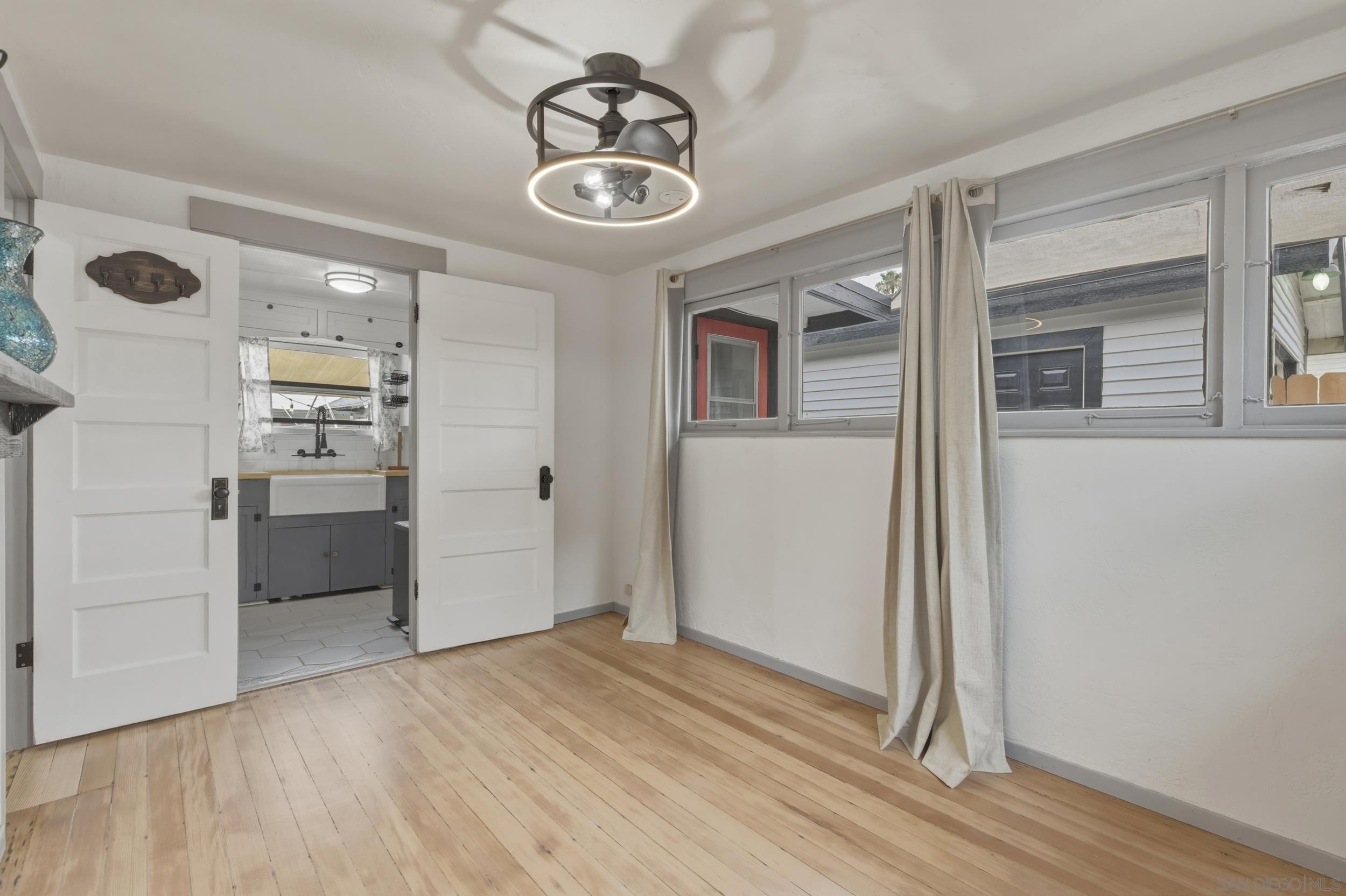 Detail Gallery Image 13 of 31 For 2520  Madison Ave, San Diego,  CA 92116 - 2 Beds | 1 Baths