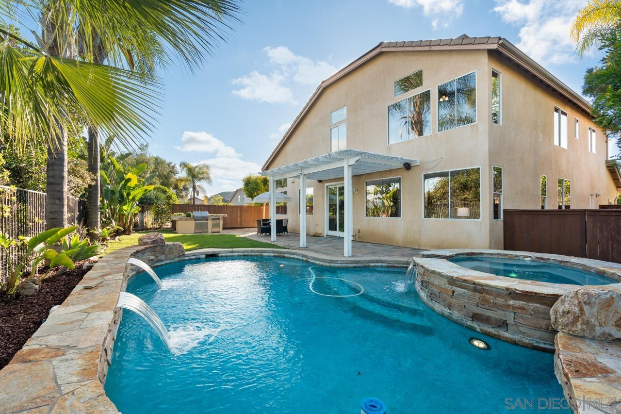 Detail Gallery Image 25 of 28 For 725  Bandak, San Marcos,  CA 92069 - 4 Beds | 3 Baths