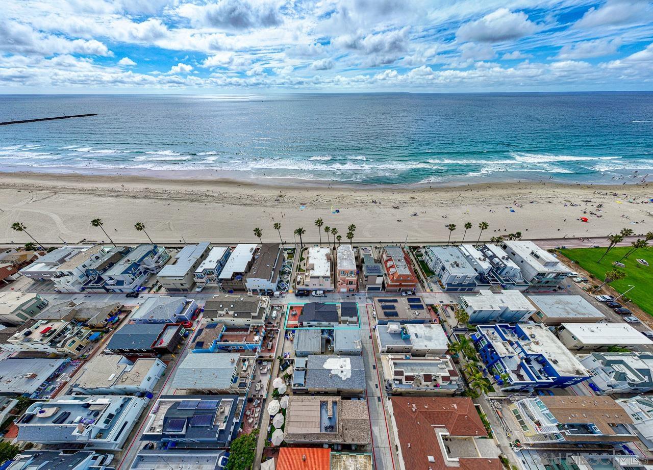 Detail Gallery Image 2 of 40 For 716  Dover, San Diego,  CA 92109 - 3 Beds | 1 Baths