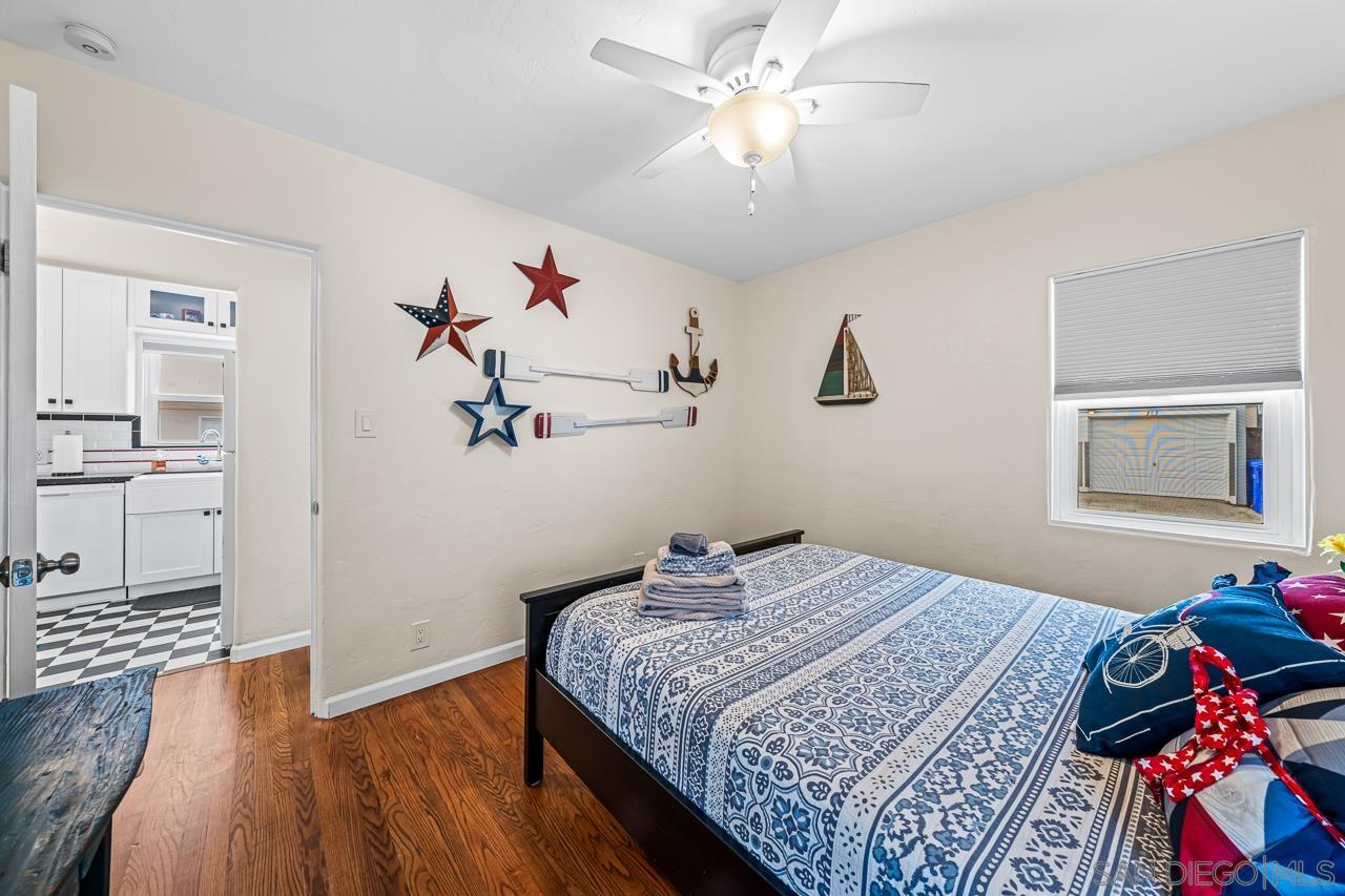 Detail Gallery Image 17 of 40 For 716  Dover, San Diego,  CA 92109 - 3 Beds | 1 Baths