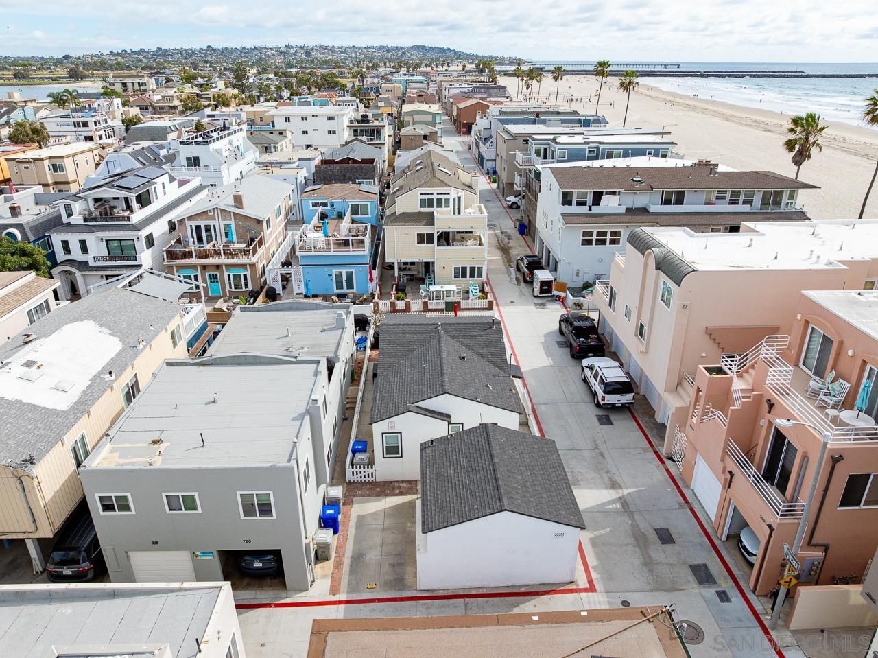 Detail Gallery Image 26 of 40 For 716  Dover, San Diego,  CA 92109 - 3 Beds | 1 Baths