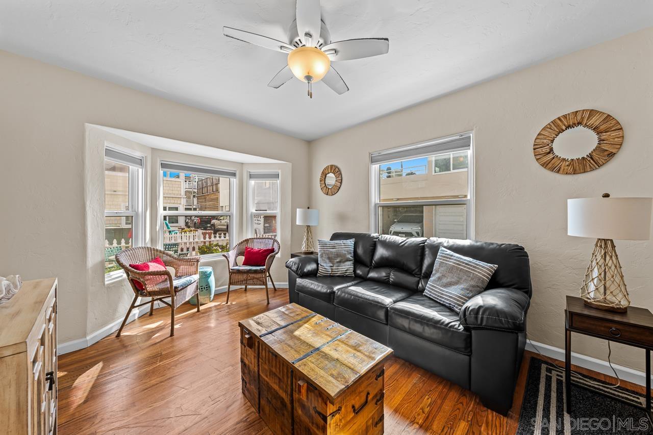 Detail Gallery Image 7 of 40 For 716  Dover, San Diego,  CA 92109 - 3 Beds | 1 Baths