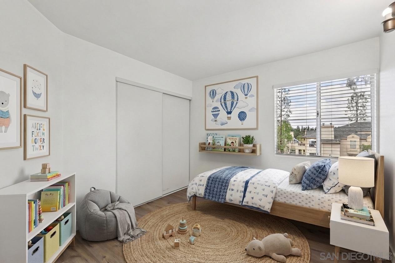 Detail Gallery Image 26 of 69 For 2077  Lakeridge Circle  #104,  Chula Vista,  CA 91913 - 3 Beds | 2 Baths