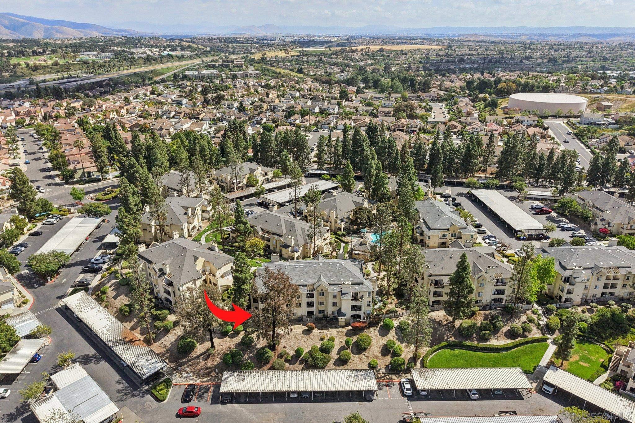 Detail Gallery Image 49 of 69 For 2077  Lakeridge Circle  #104,  Chula Vista,  CA 91913 - 3 Beds | 2 Baths