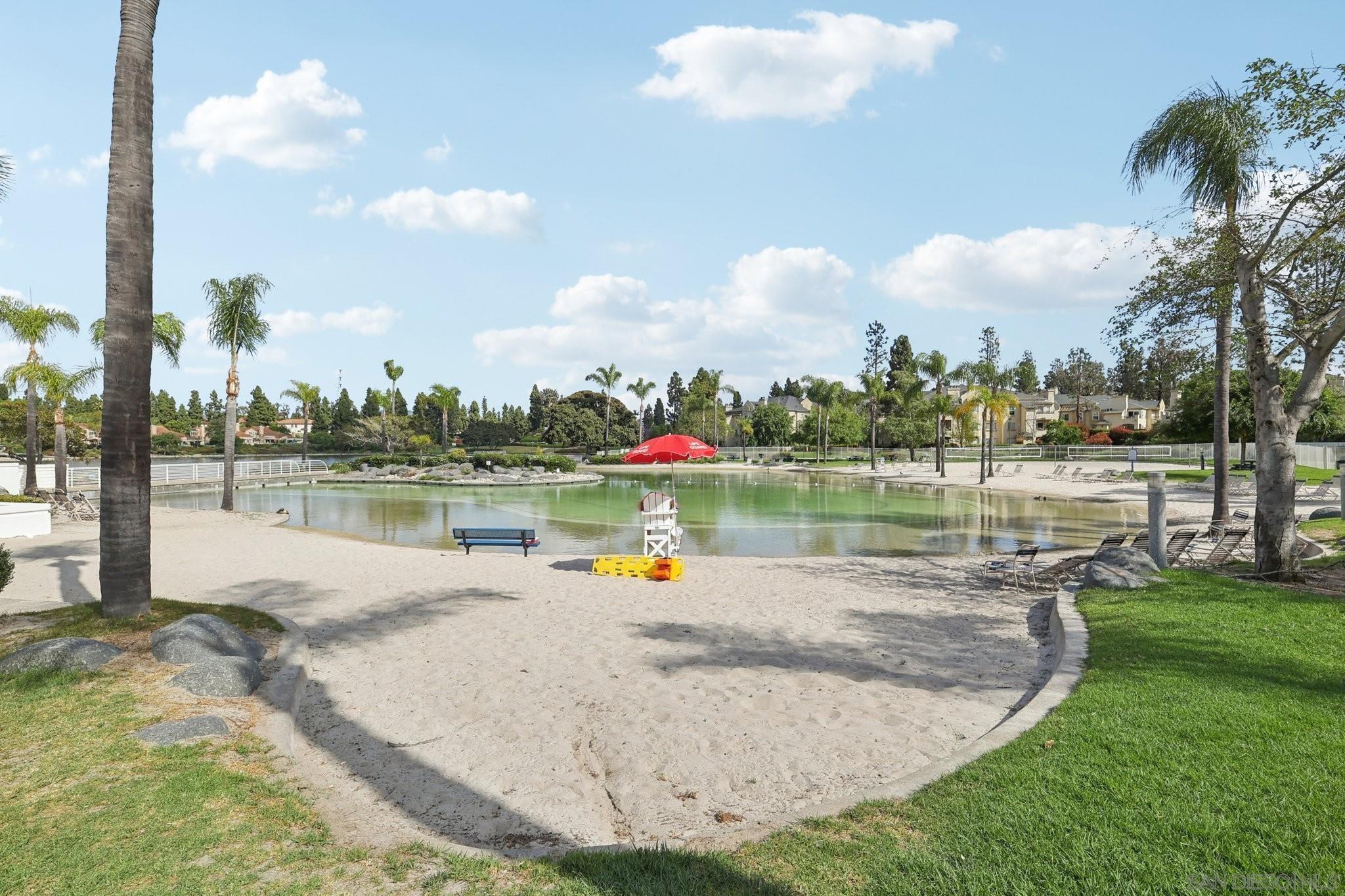 Detail Gallery Image 59 of 69 For 2077  Lakeridge Circle  #104,  Chula Vista,  CA 91913 - 3 Beds | 2 Baths