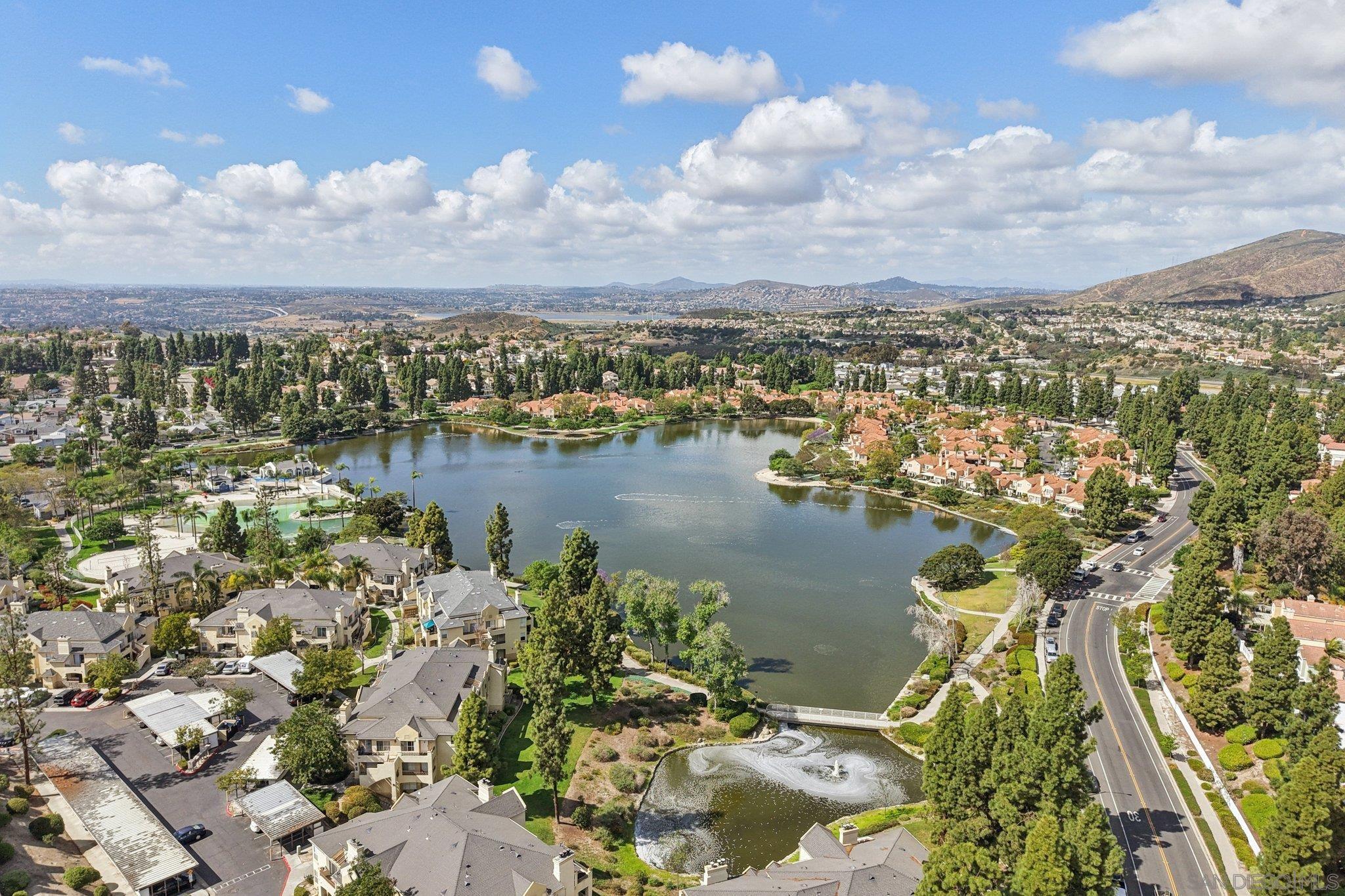 Detail Gallery Image 68 of 69 For 2077  Lakeridge Circle  #104,  Chula Vista,  CA 91913 - 3 Beds | 2 Baths