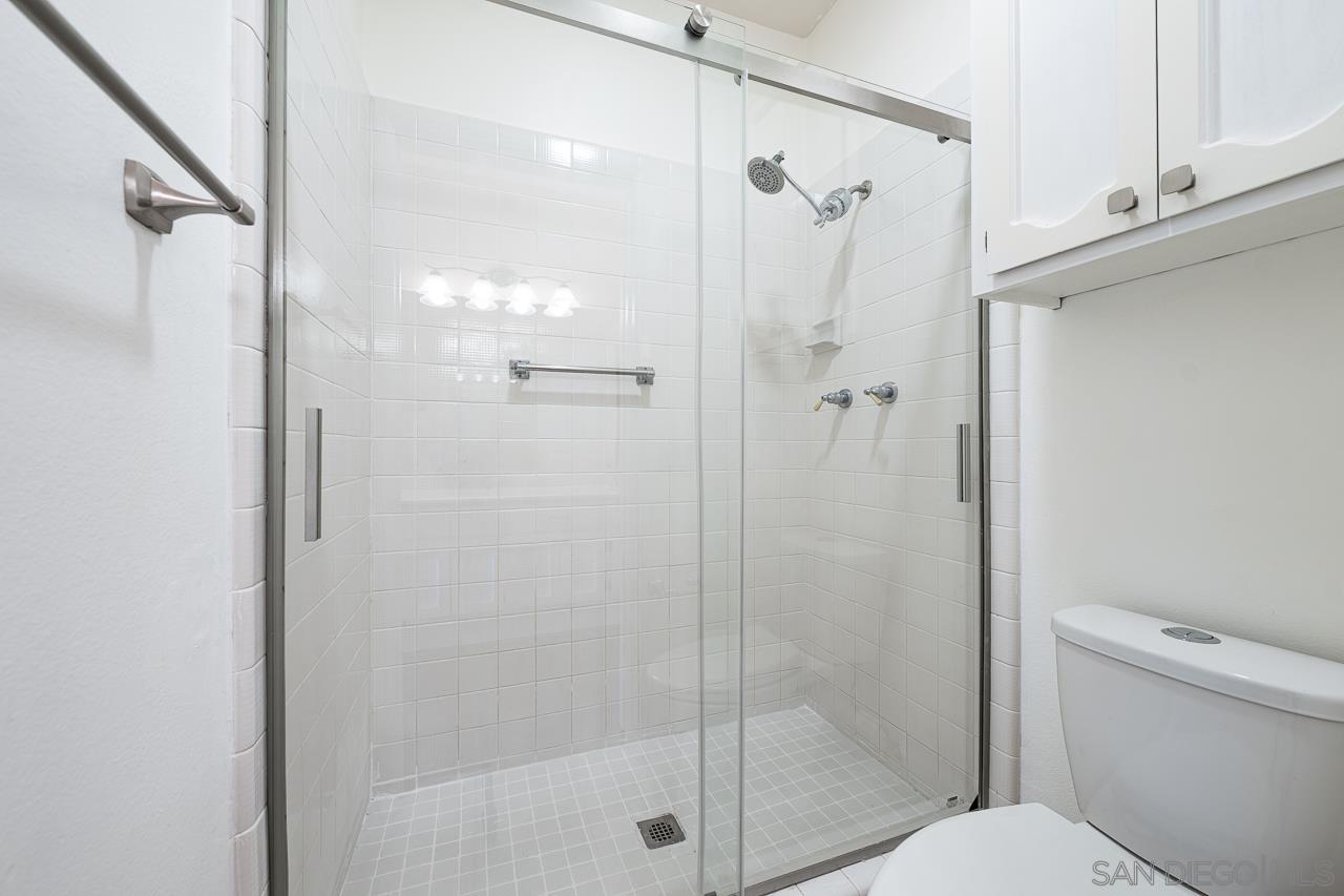 Detail Gallery Image 28 of 42 For 12650  Springbrook Dr  a,  San Diego,  CA 92128 - 2 Beds | 2 Baths