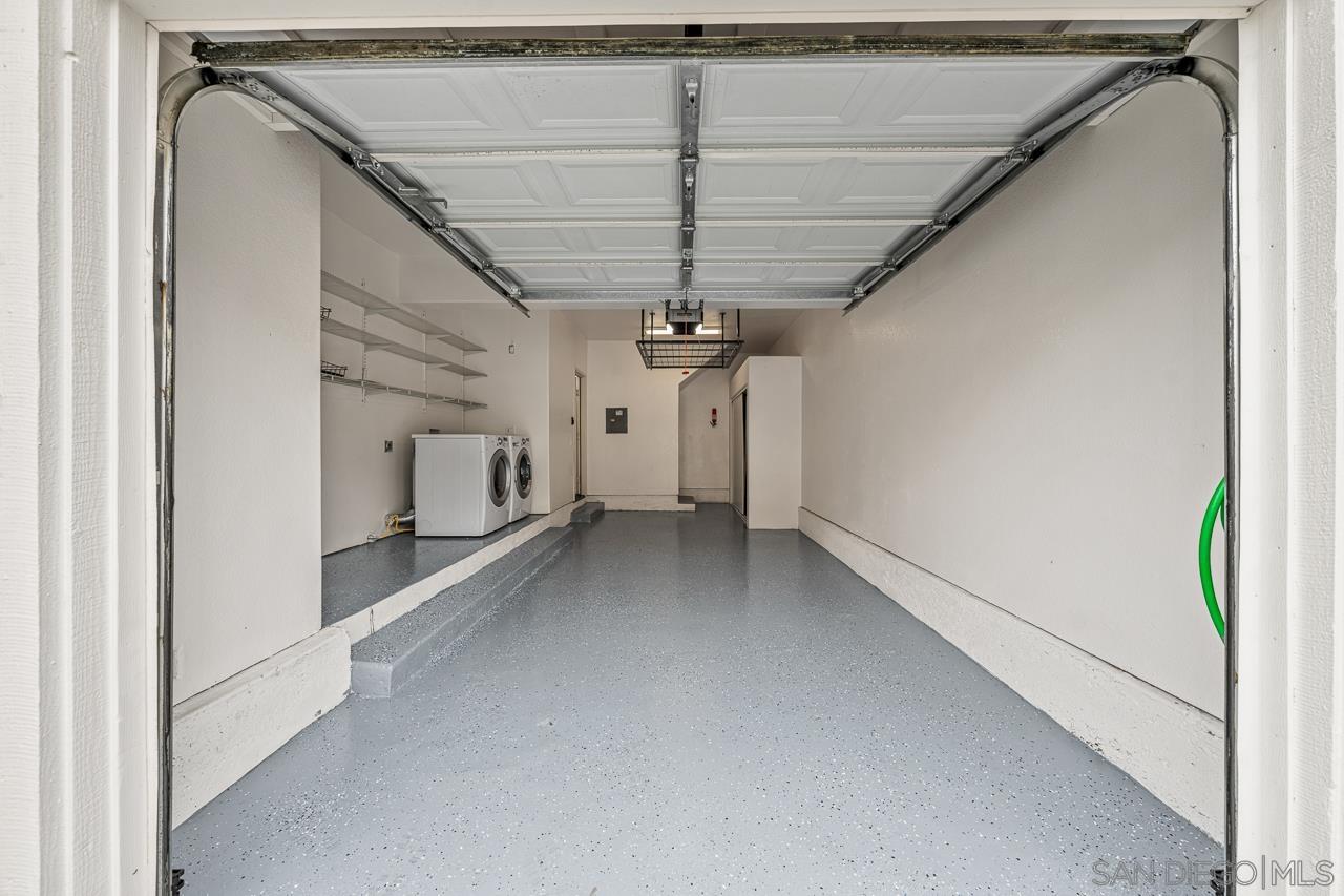 Detail Gallery Image 34 of 42 For 12650  Springbrook Dr  a,  San Diego,  CA 92128 - 2 Beds | 2 Baths