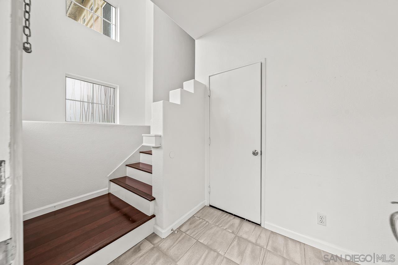 Detail Gallery Image 36 of 42 For 12650  Springbrook Dr  a,  San Diego,  CA 92128 - 2 Beds | 2 Baths