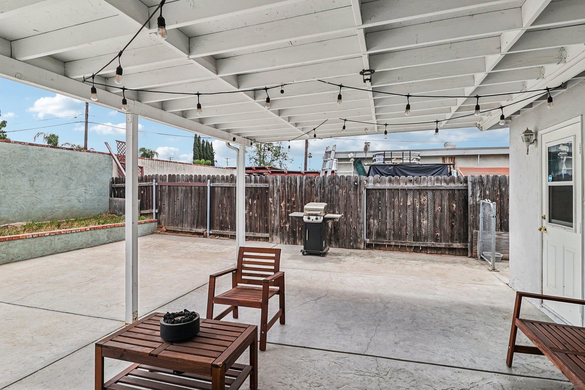 Detail Gallery Image 30 of 37 For 1097  Wayside Ave, El Cajon,  CA 92021 - 4 Beds | 2 Baths