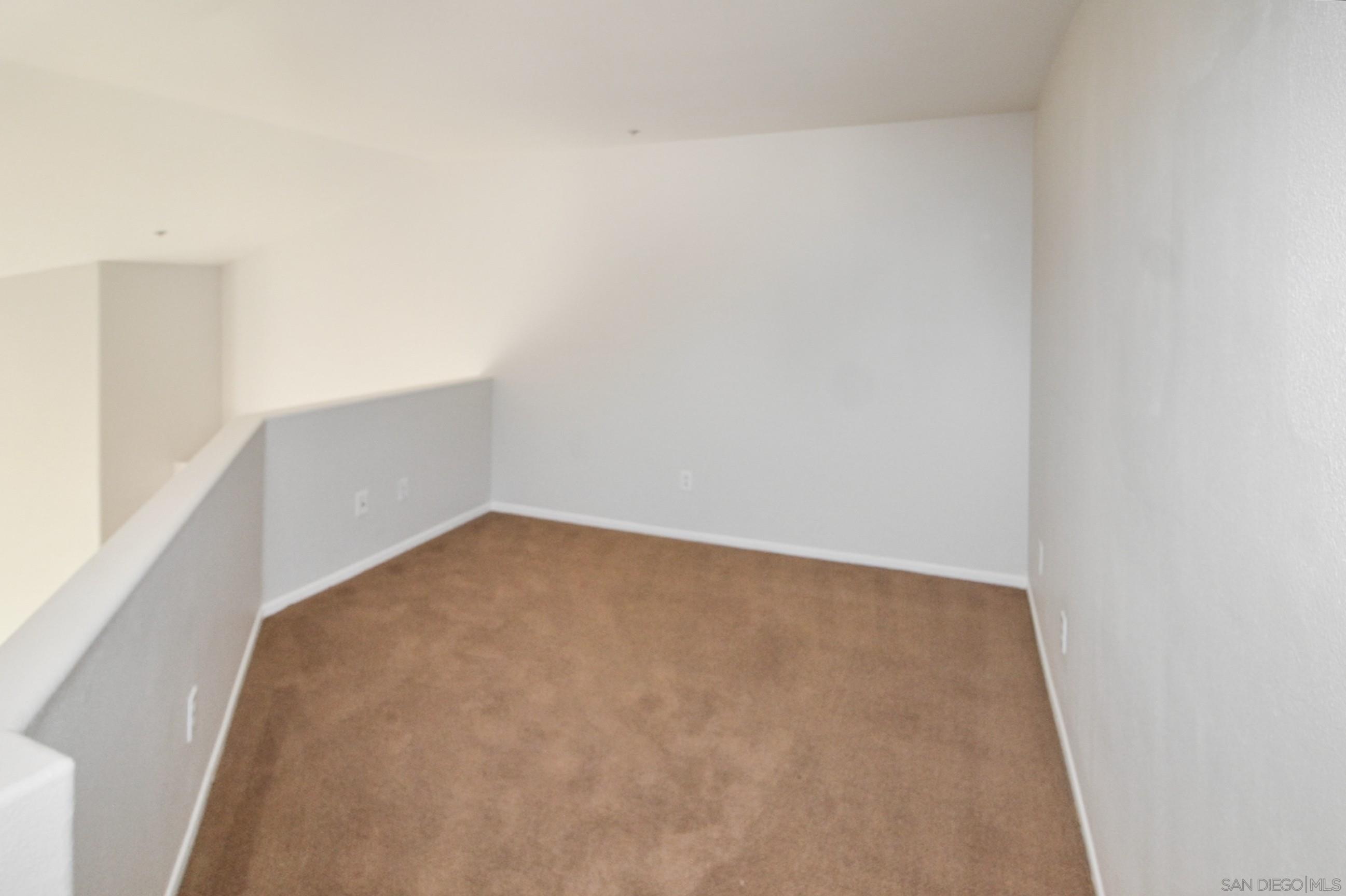 Detail Gallery Image 17 of 39 For 11175  Affinity  #45,  San Diego,  CA 92131 - 2 Beds | 2 Baths