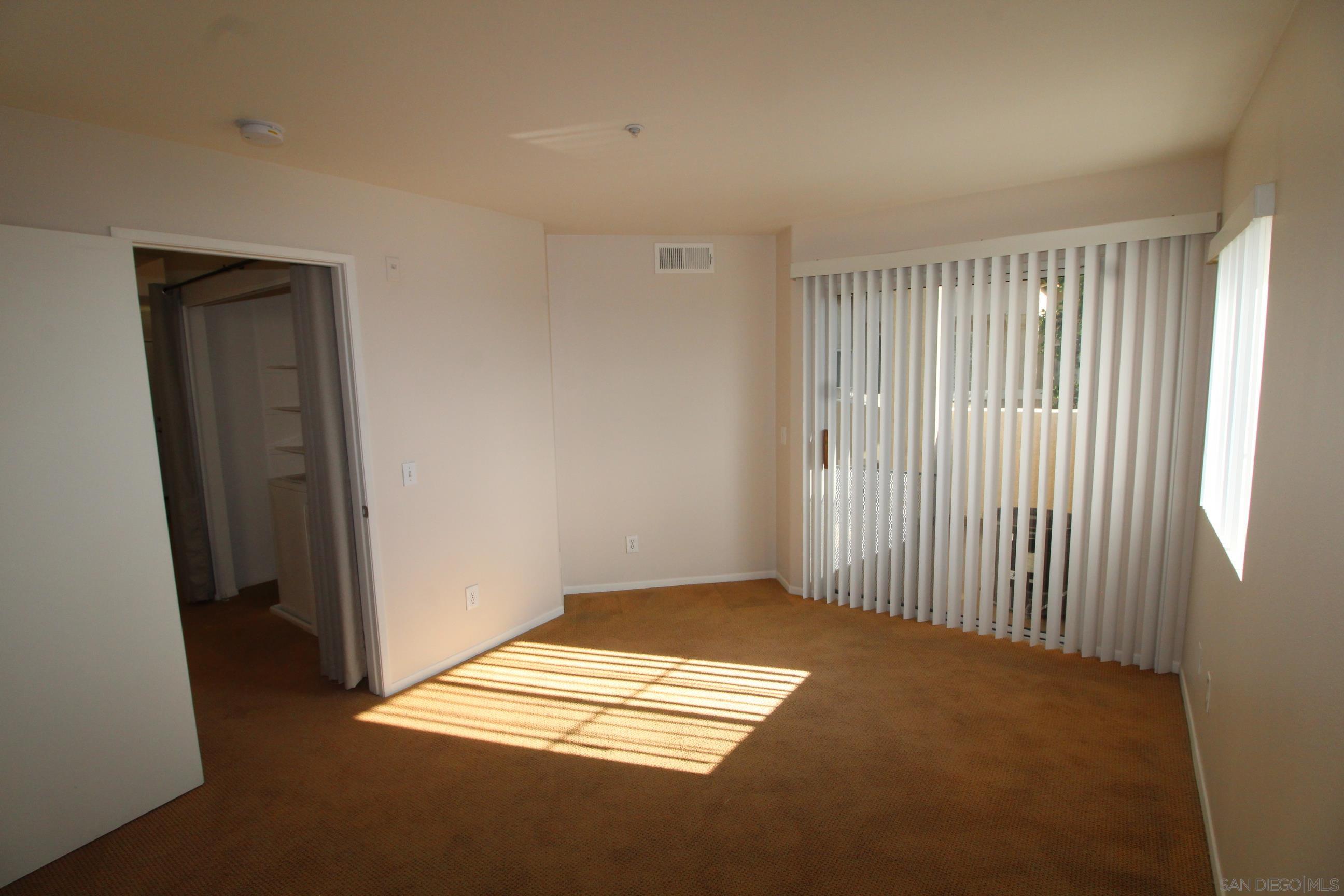 Detail Gallery Image 21 of 39 For 11175  Affinity  #45,  San Diego,  CA 92131 - 2 Beds | 2 Baths