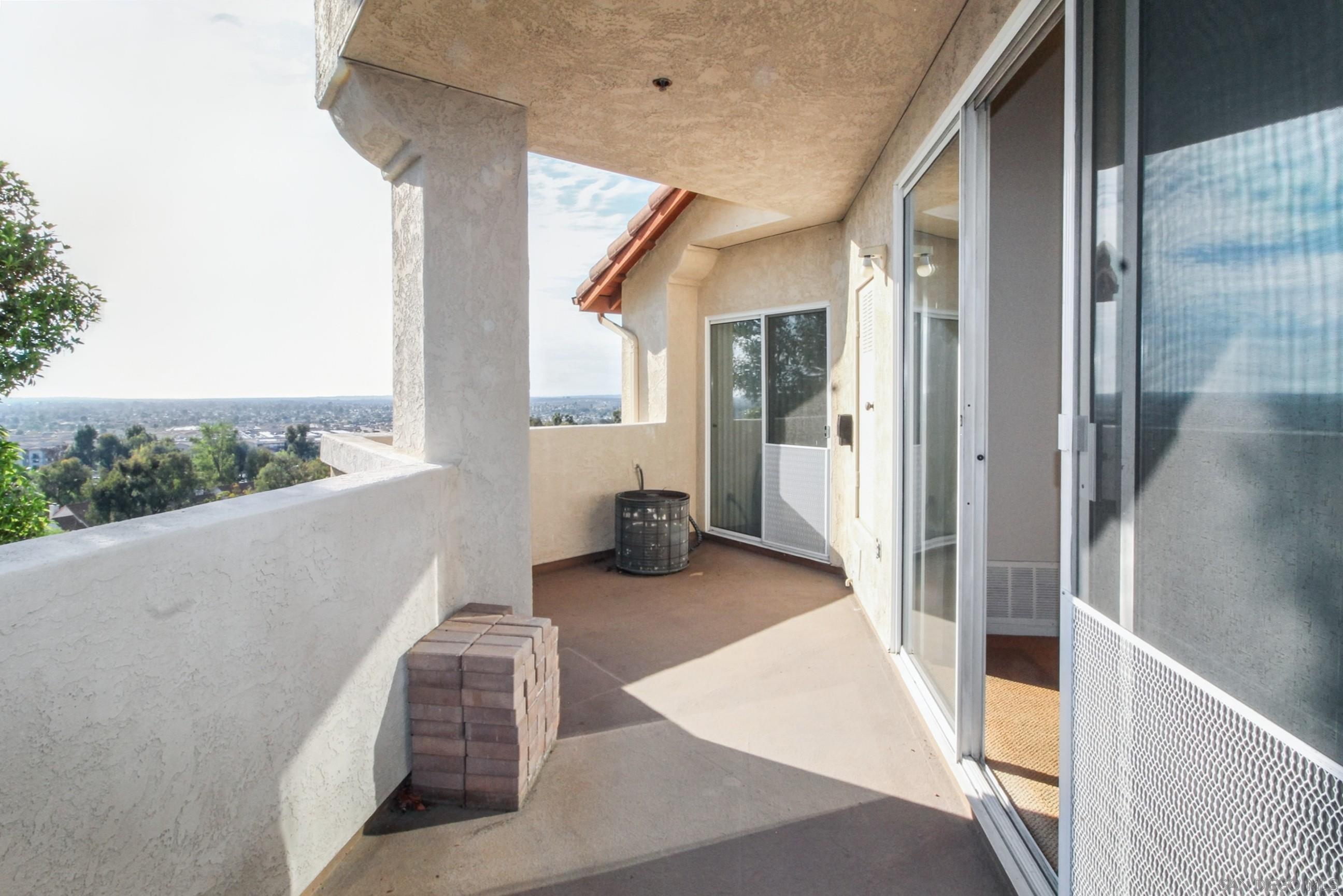 Detail Gallery Image 31 of 39 For 11175  Affinity  #45,  San Diego,  CA 92131 - 2 Beds | 2 Baths