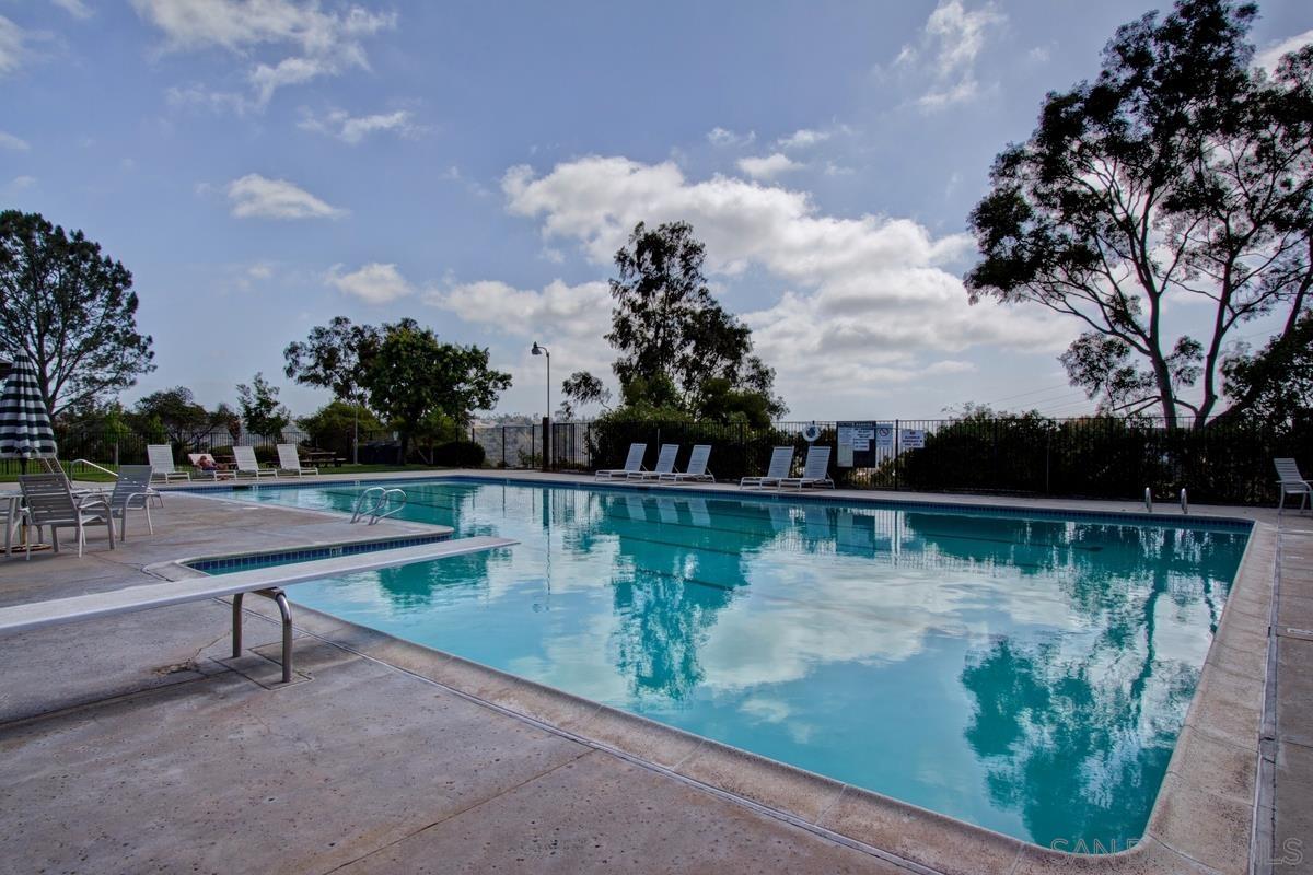 Detail Gallery Image 26 of 38 For 6361  Caminito Andreta, San Diego,  CA 92111 - 2 Beds | 1/1 Baths