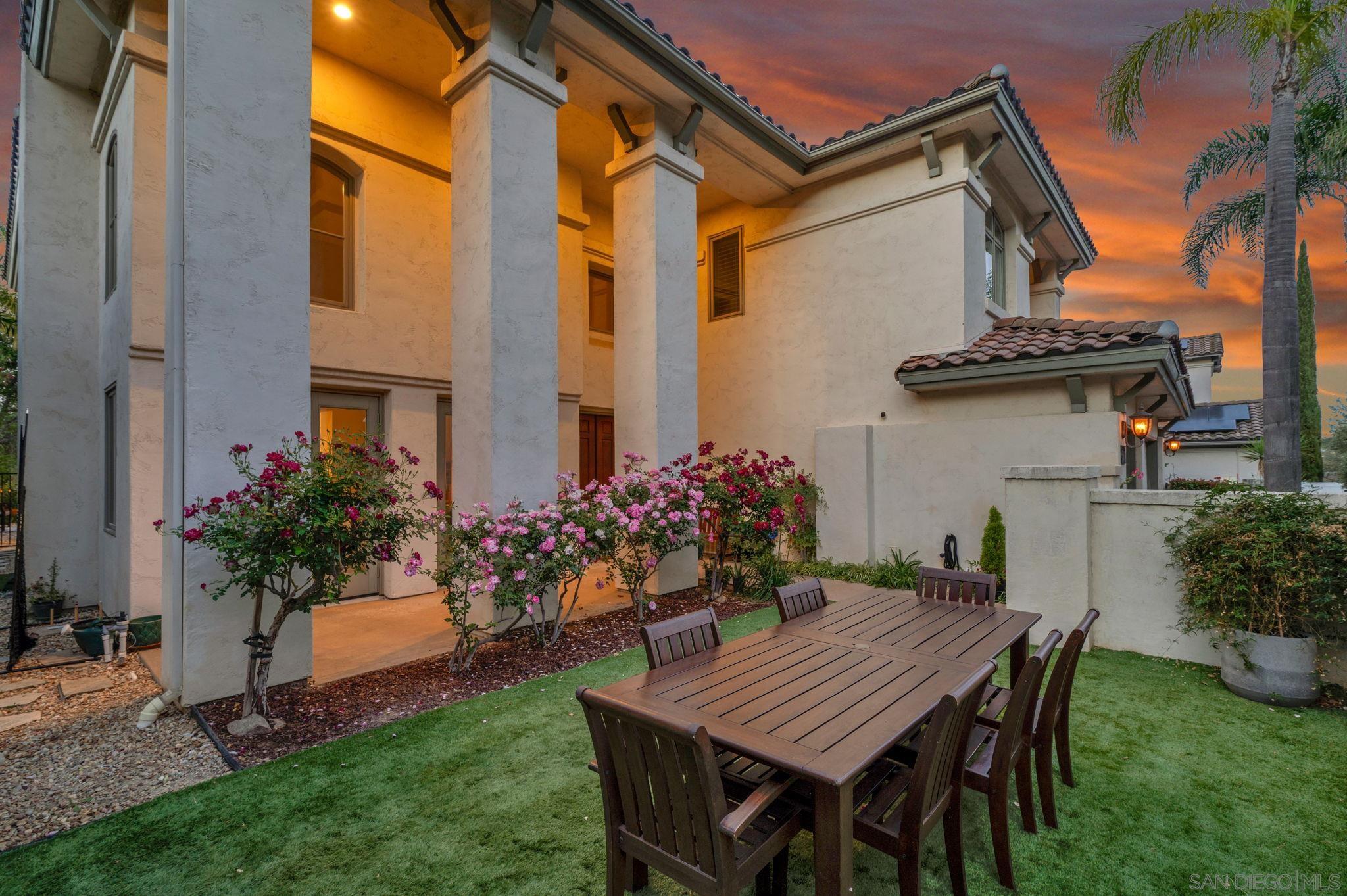 Detail Gallery Image 5 of 56 For 15992 S Woodson Dr, Ramona,  CA 92065 - 6 Beds | 4/1 Baths