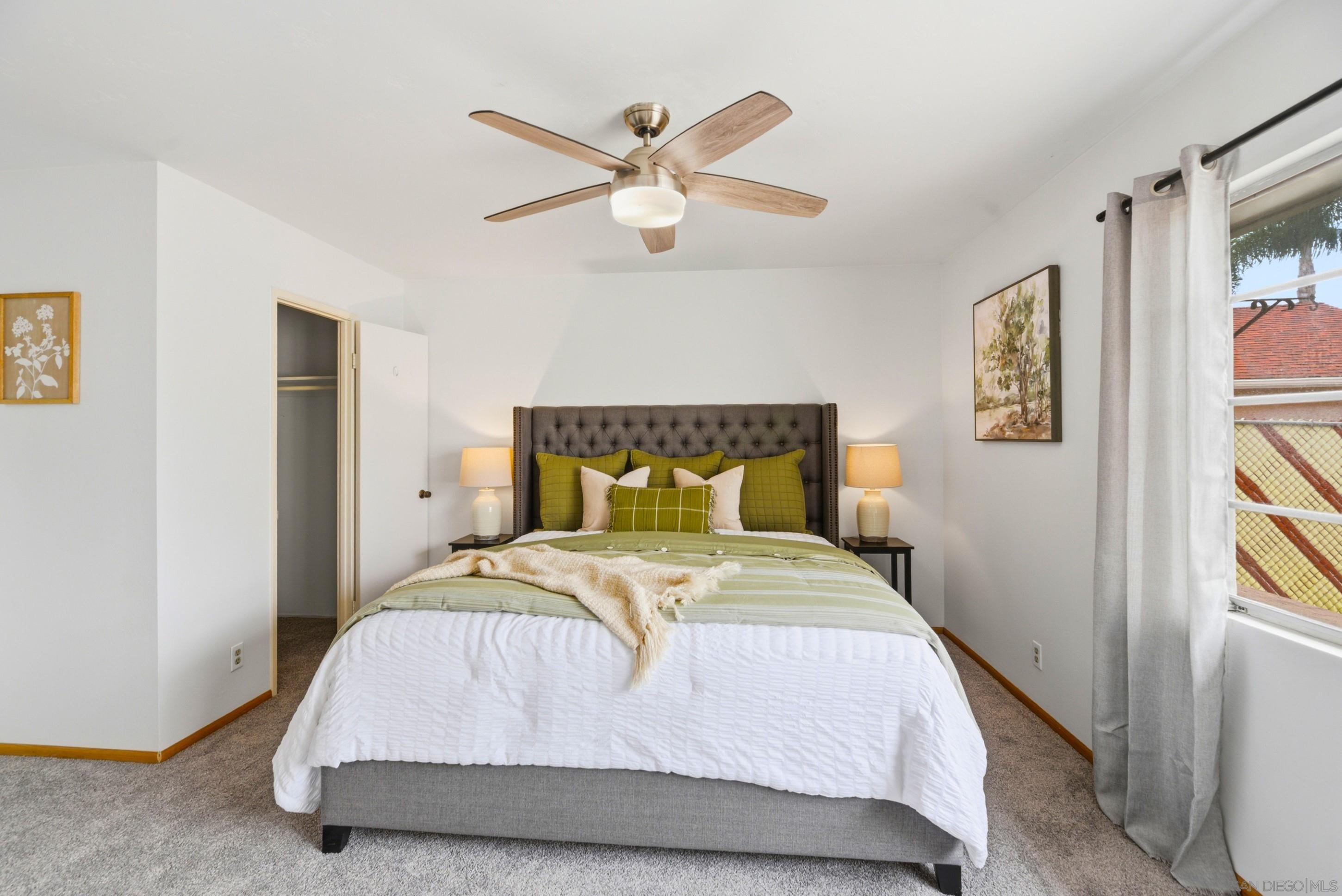 Detail Gallery Image 19 of 30 For 13011  Avenida Grande, San Diego,  CA 92129 - 3 Beds | 2 Baths