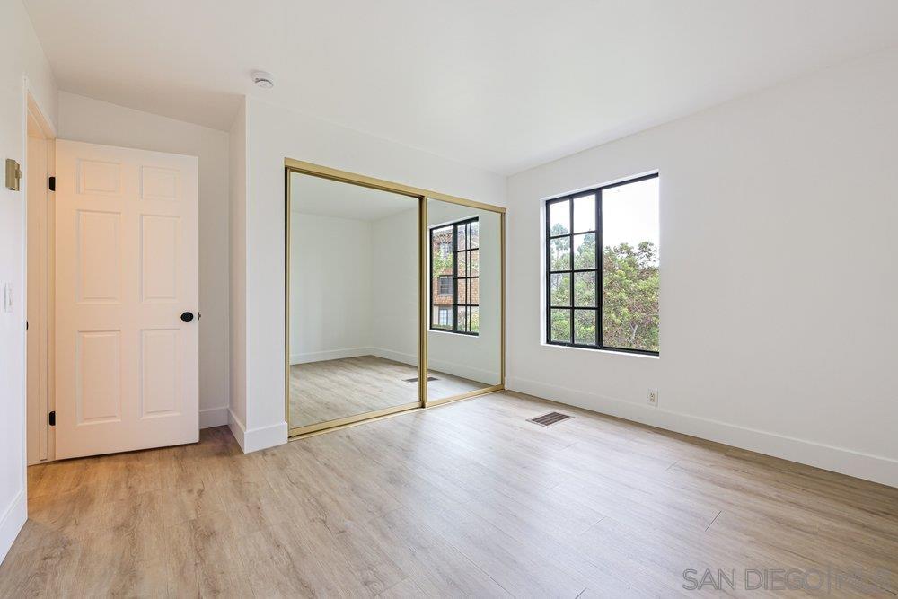 Detail Gallery Image 12 of 23 For 8860  Villa La Jolla Drive  #217,  La Jolla,  CA 92037 - 2 Beds | 2 Baths