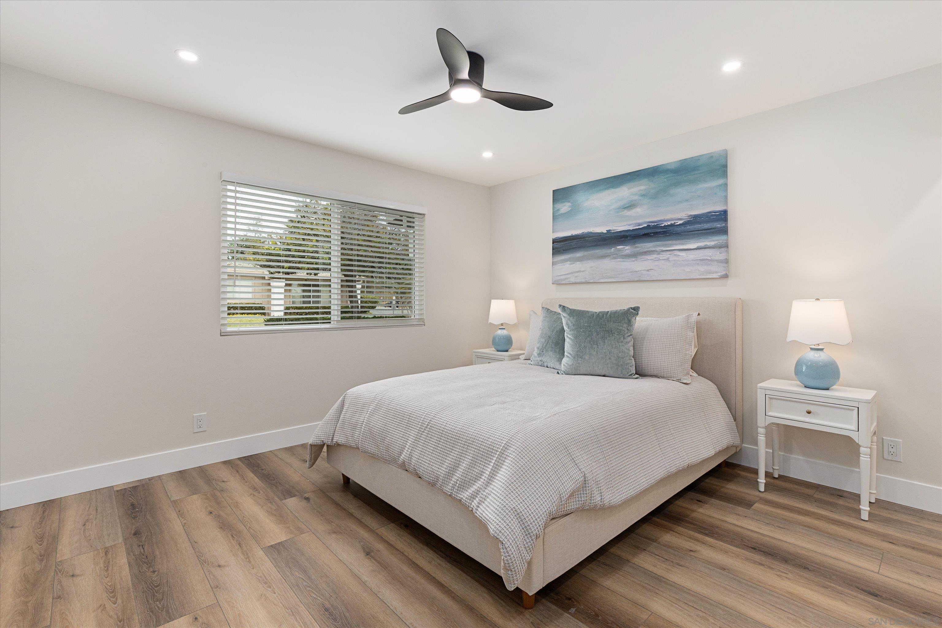 Detail Gallery Image 14 of 31 For 3824  Orange Way, Oceanside,  CA 92057 - 2 Beds | 2 Baths