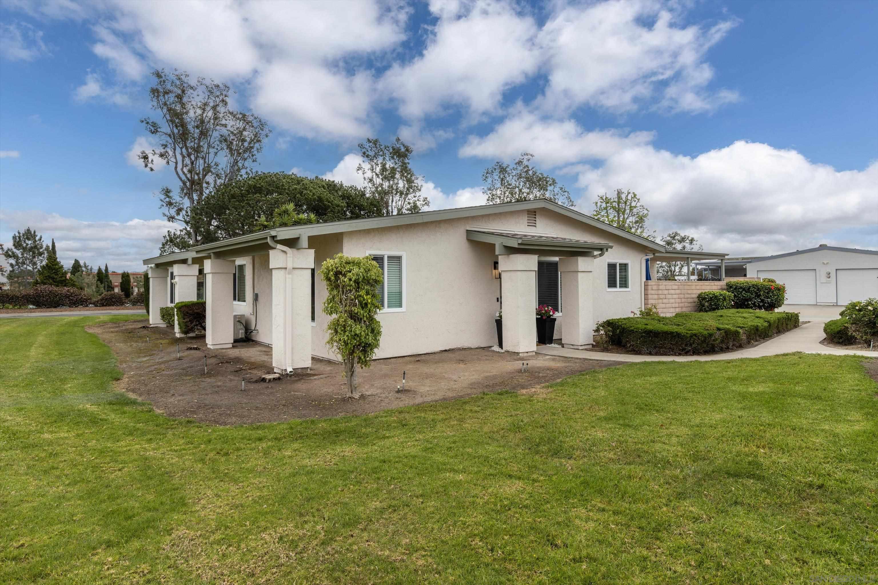 Detail Gallery Image 18 of 31 For 3824  Orange Way, Oceanside,  CA 92057 - 2 Beds | 2 Baths