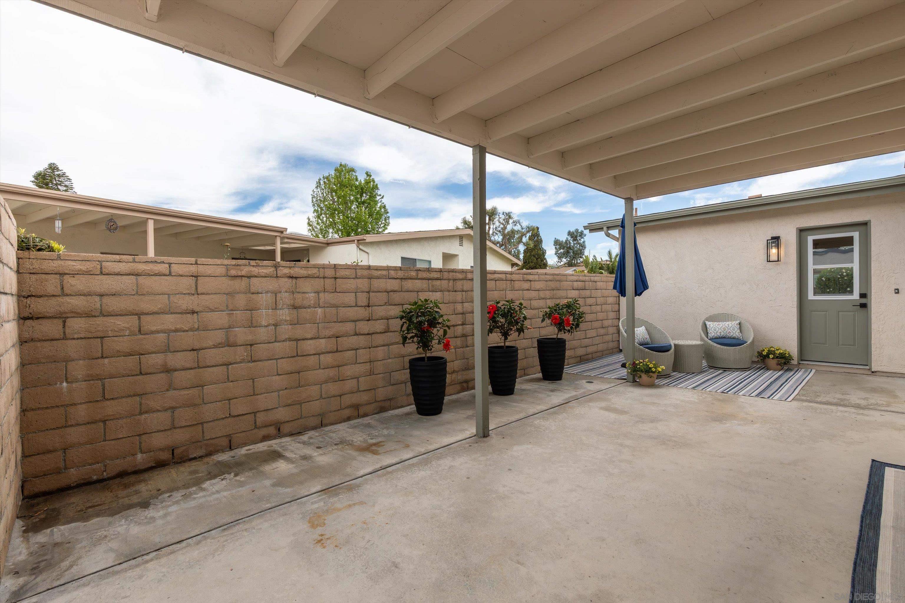 Detail Gallery Image 20 of 31 For 3824  Orange Way, Oceanside,  CA 92057 - 2 Beds | 2 Baths