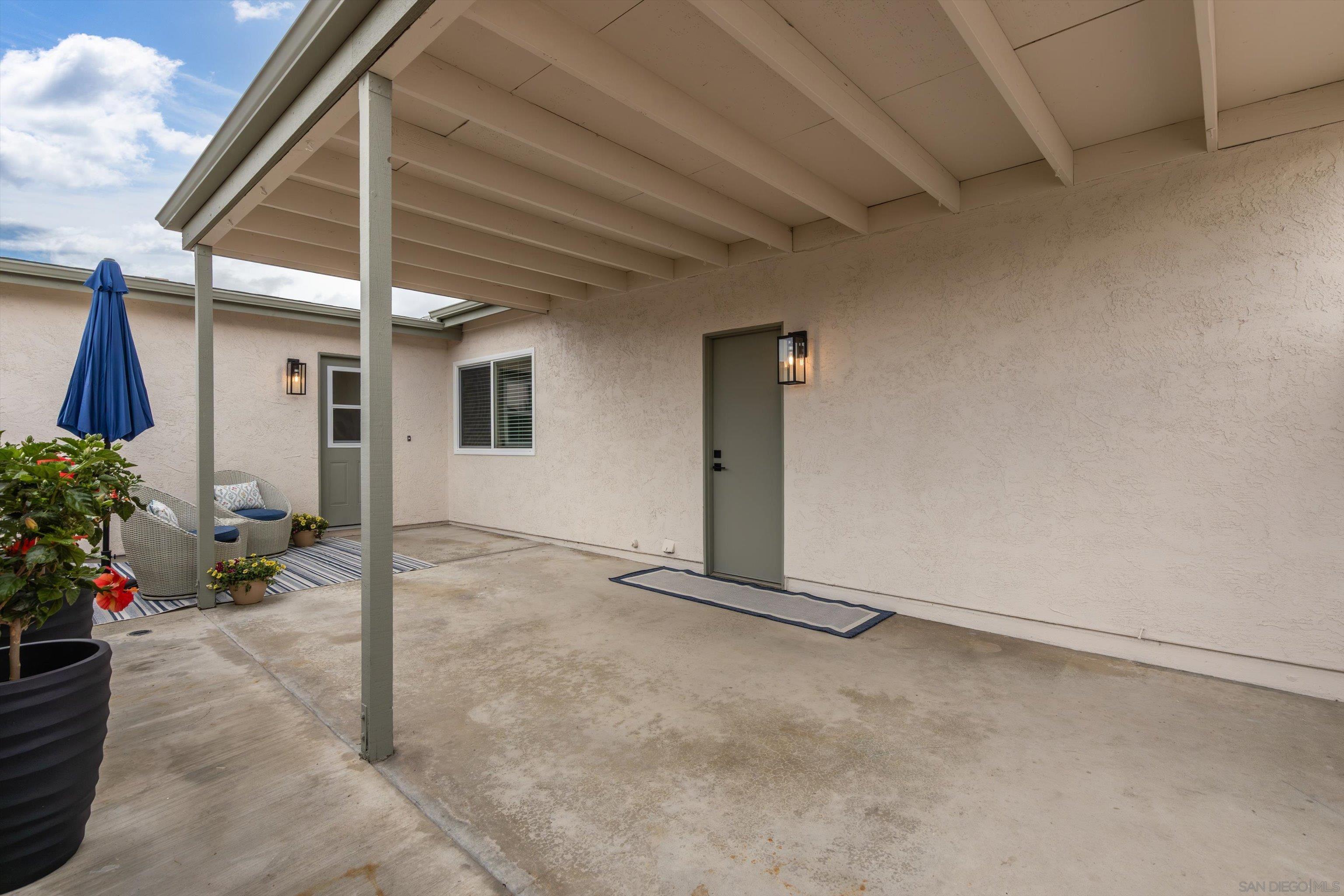 Detail Gallery Image 21 of 31 For 3824  Orange Way, Oceanside,  CA 92057 - 2 Beds | 2 Baths