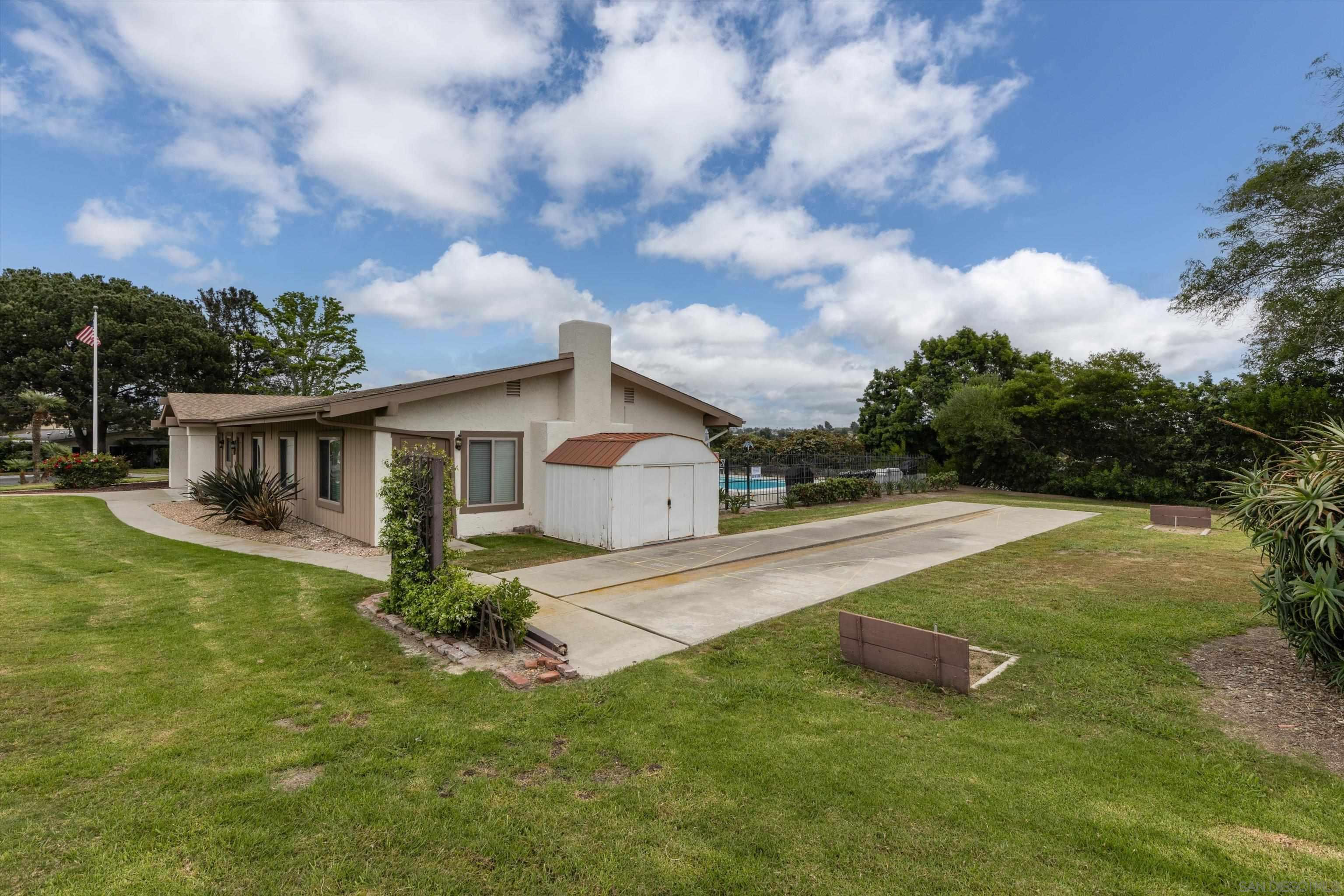 Detail Gallery Image 30 of 31 For 3824  Orange Way, Oceanside,  CA 92057 - 2 Beds | 2 Baths