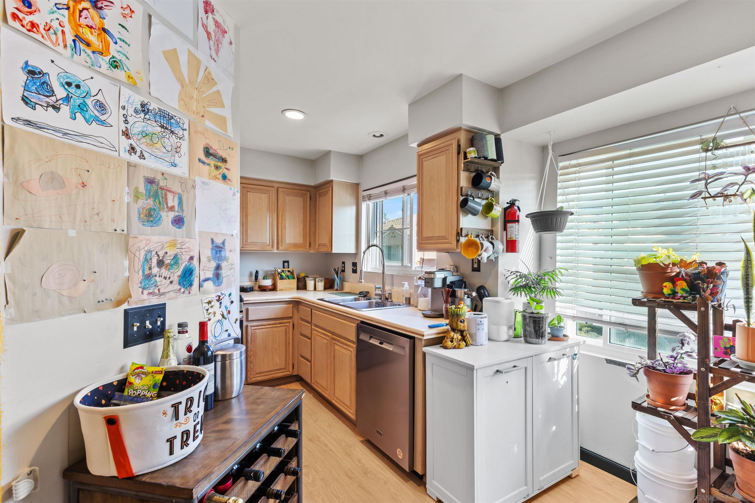 Detail Gallery Image 18 of 29 For 13806  Pinkard Way  #UNIT 40,  El Cajon,  CA 92021 - 2 Beds | 2/1 Baths