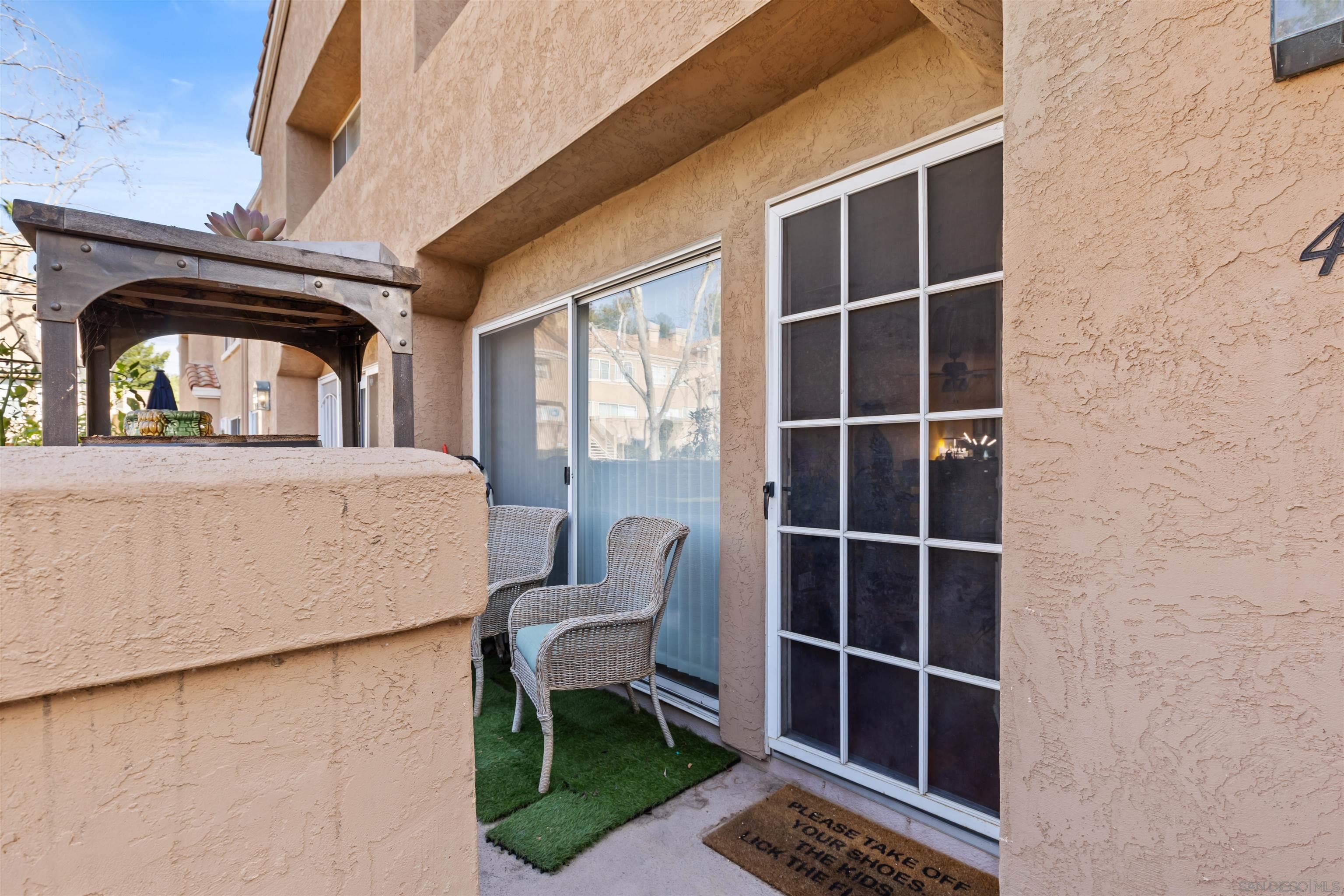 Detail Gallery Image 25 of 29 For 13806  Pinkard Way  #UNIT 40,  El Cajon,  CA 92021 - 2 Beds | 2/1 Baths