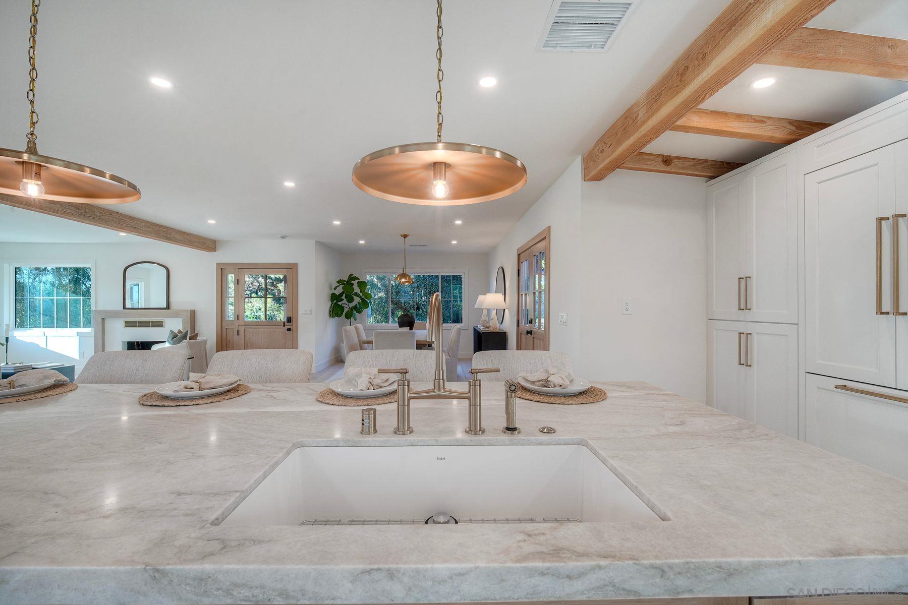 Detail Gallery Image 18 of 55 For 4316  Arcadia Dr, San Diego,  CA 92103 - 6 Beds | 3/1 Baths