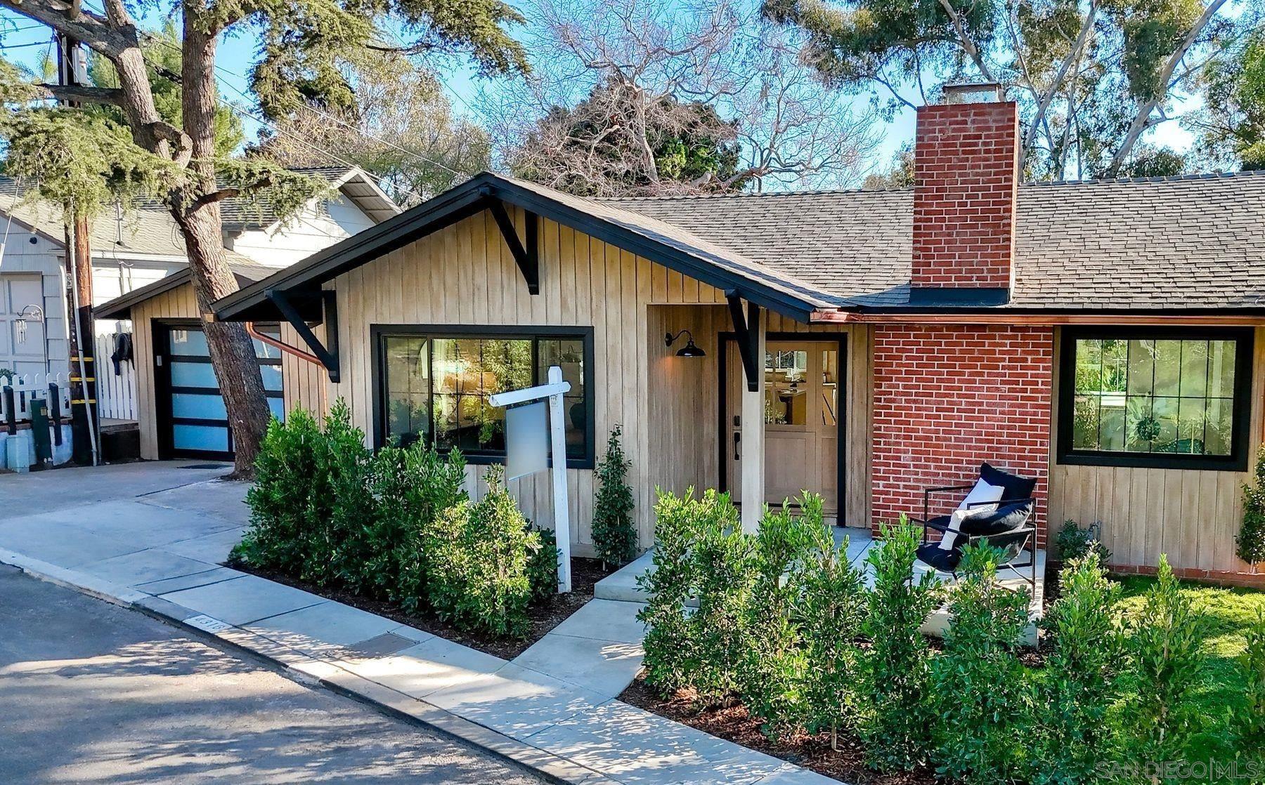 Detail Gallery Image 3 of 55 For 4316  Arcadia Dr, San Diego,  CA 92103 - 6 Beds | 3/1 Baths