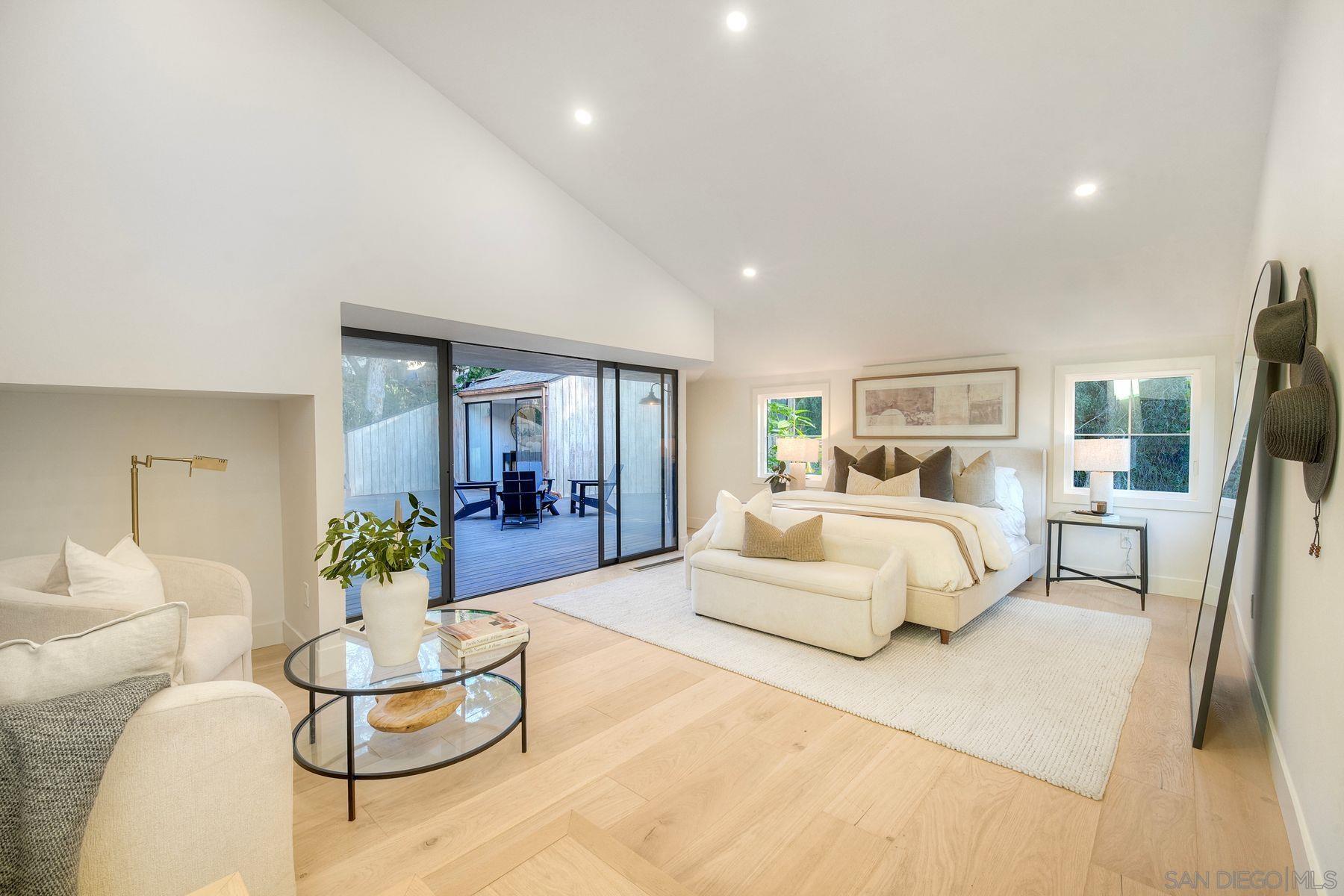 Detail Gallery Image 27 of 55 For 4316  Arcadia Dr, San Diego,  CA 92103 - 6 Beds | 3/1 Baths