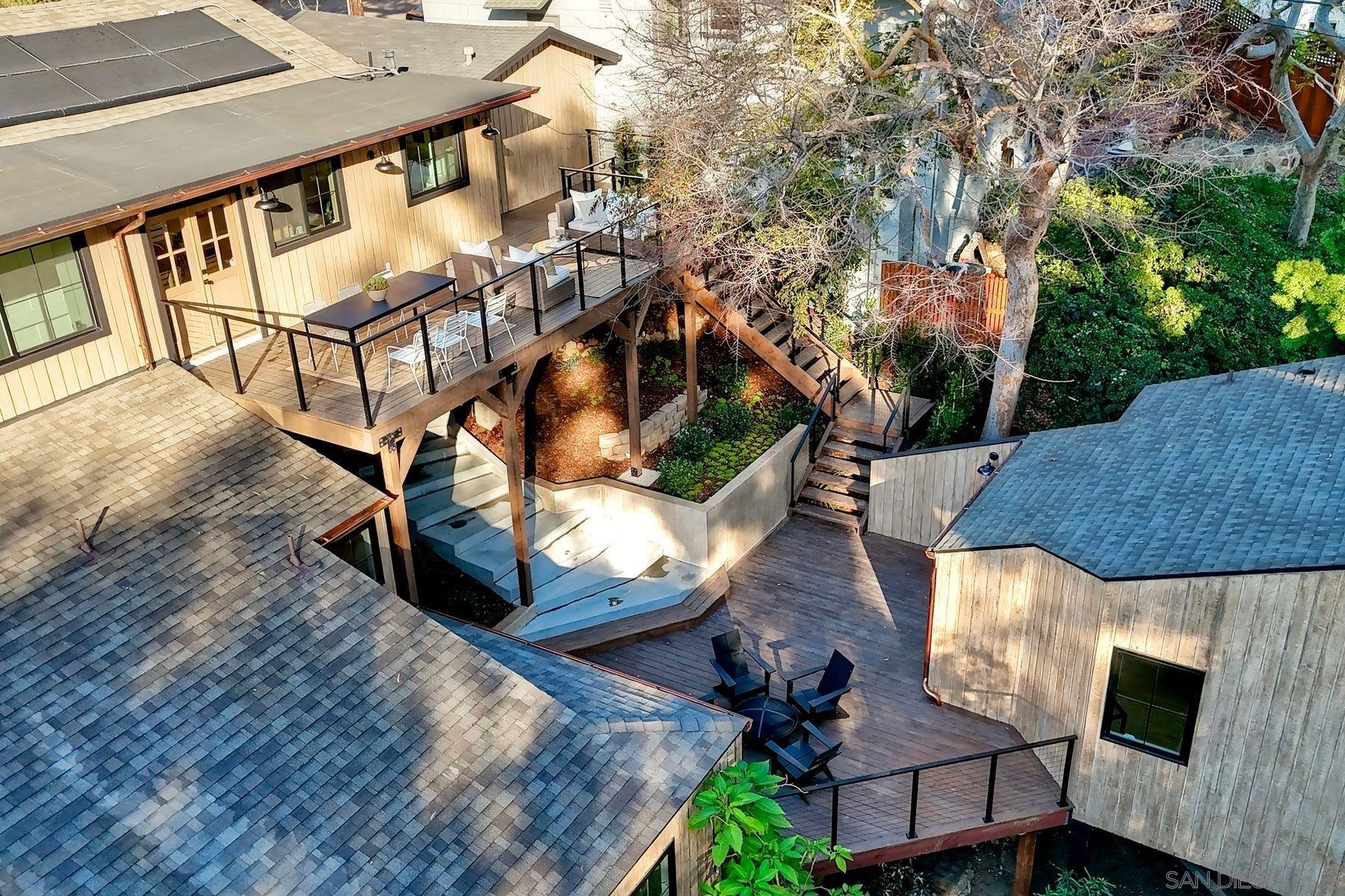 Detail Gallery Image 6 of 55 For 4316  Arcadia Dr, San Diego,  CA 92103 - 6 Beds | 3/1 Baths