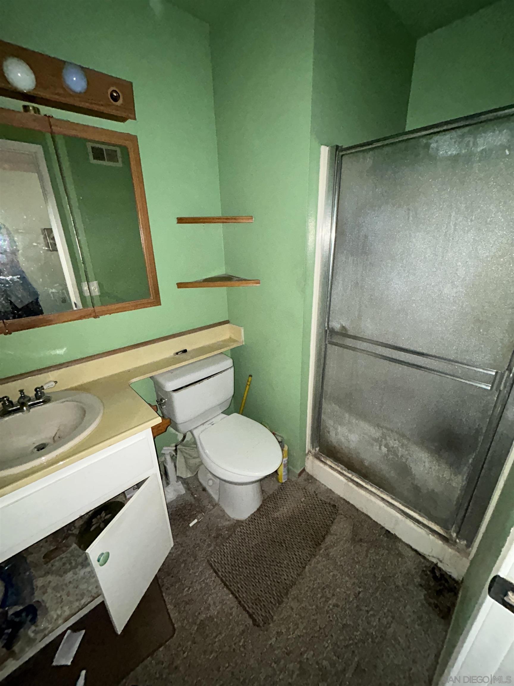 Detail Gallery Image 15 of 19 For 3164  Carr Dr, Oceanside,  CA 92056 - 3 Beds | 2 Baths