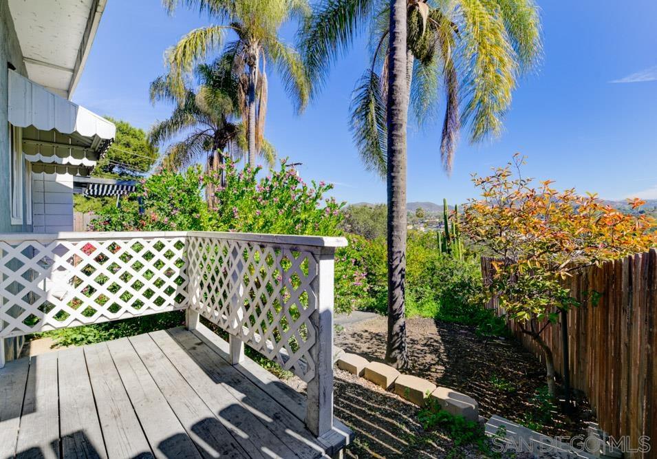 Detail Gallery Image 6 of 50 For 615-617  Truly Ter, Vista,  CA 92084 - – Beds | – Baths