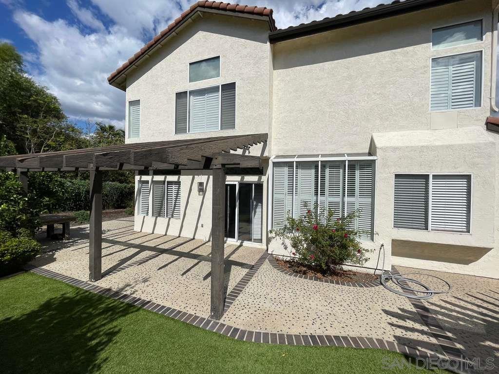 Detail Gallery Image 2 of 23 For 40095  Gibraltar Dr, Murrieta,  CA 92562 - 5 Beds | 3 Baths