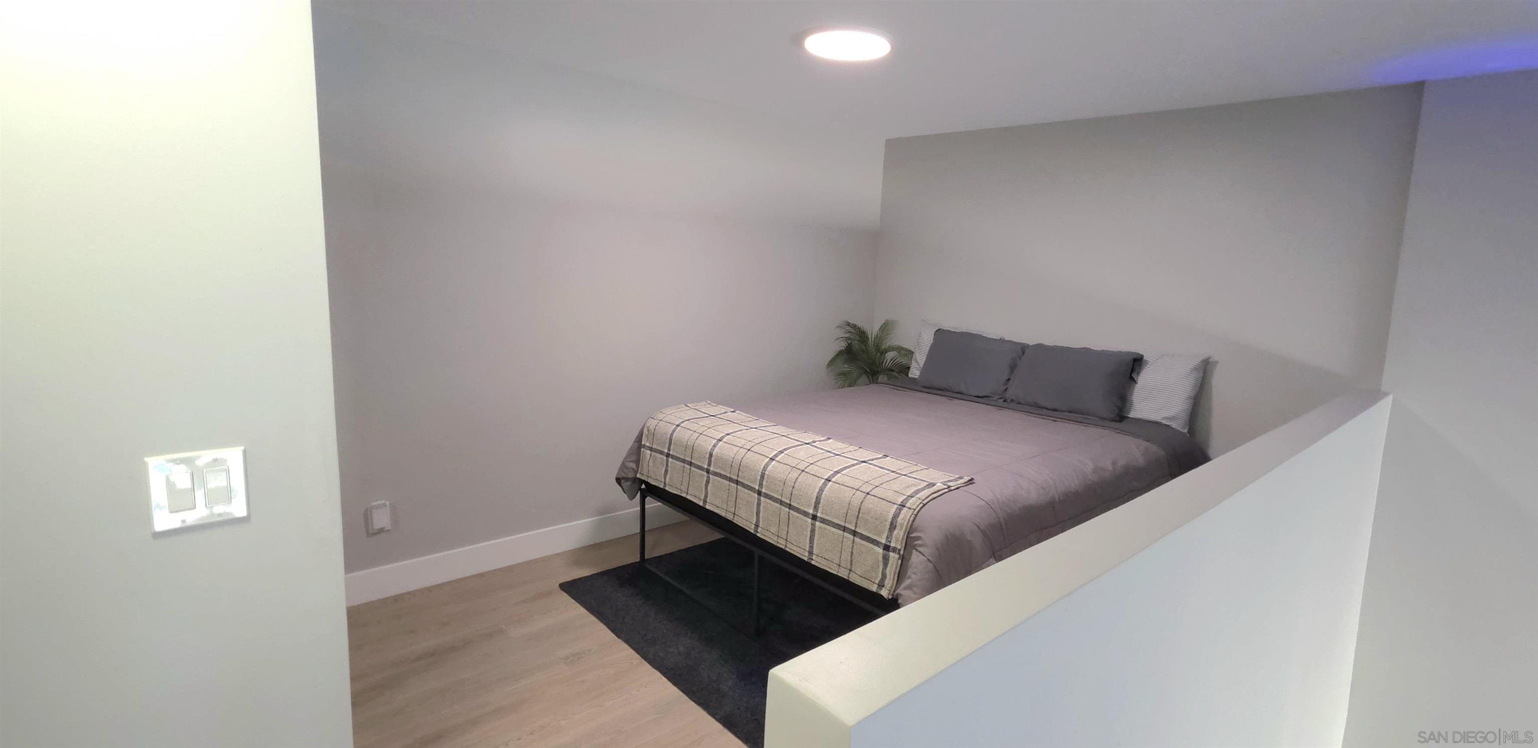 Detail Gallery Image 6 of 8 For 6191  Rancho Mission  #306,  San Diego,  CA 92108 - 1 Beds | 1 Baths