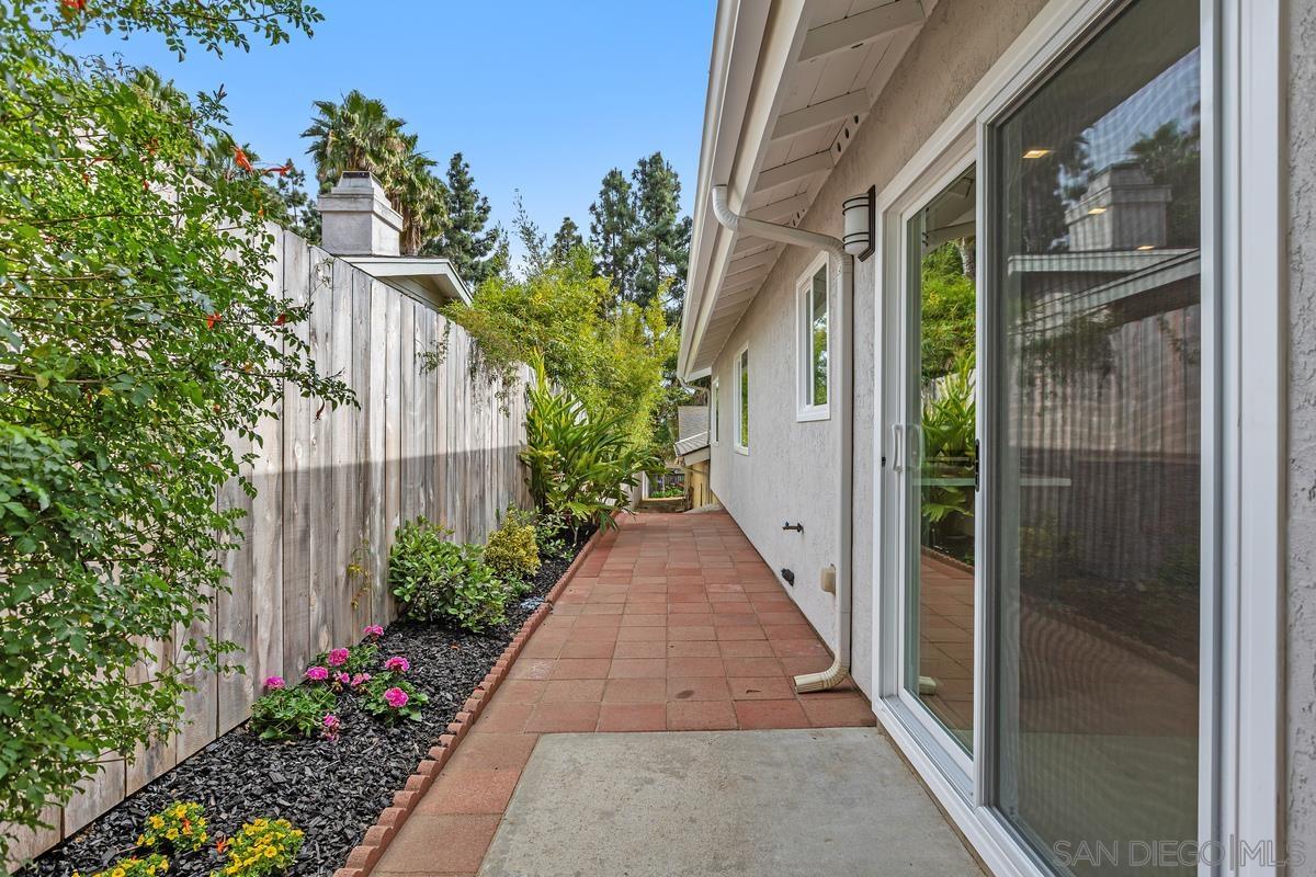 Detail Gallery Image 30 of 35 For 2425  Levante  a, Carlsbad,  CA 92009 - 3 Beds | 2 Baths