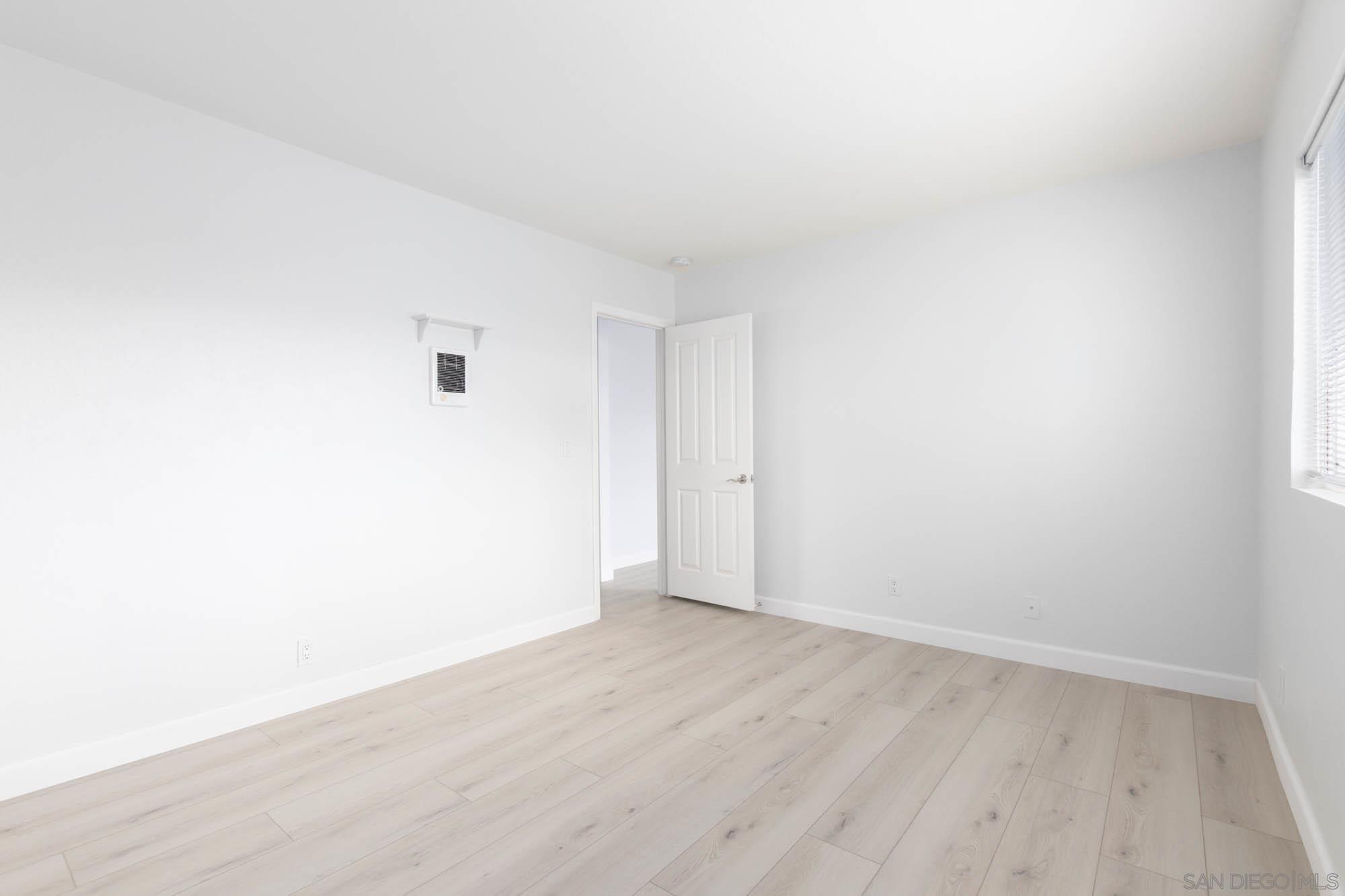 Detail Gallery Image 16 of 21 For 6750  Beadnell Way  #39,  San Diego,  CA 92117 - 2 Beds | 2 Baths