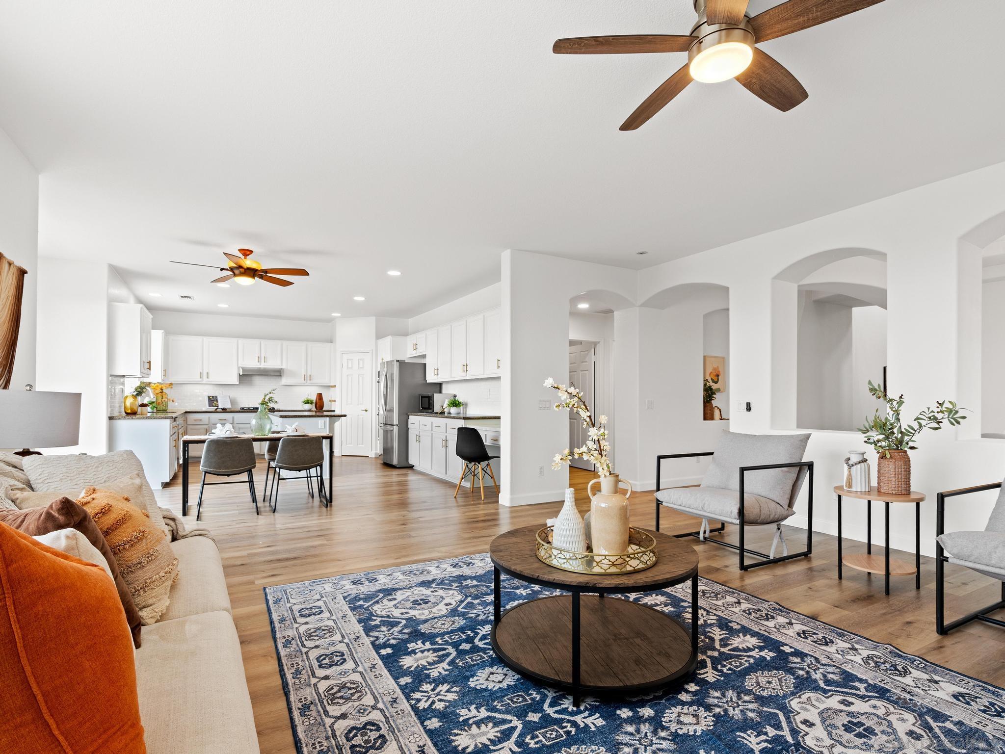 Detail Gallery Image 14 of 69 For 1574  Loma Alta, San Marcos,  CA 92069 - 5 Beds | 2/1 Baths