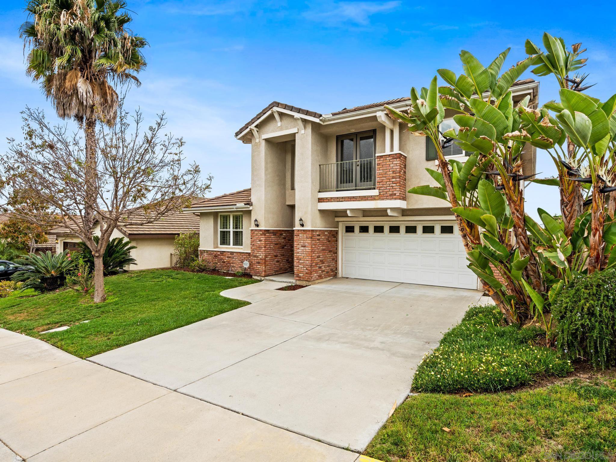 Detail Gallery Image 4 of 69 For 1574  Loma Alta, San Marcos,  CA 92069 - 5 Beds | 2/1 Baths