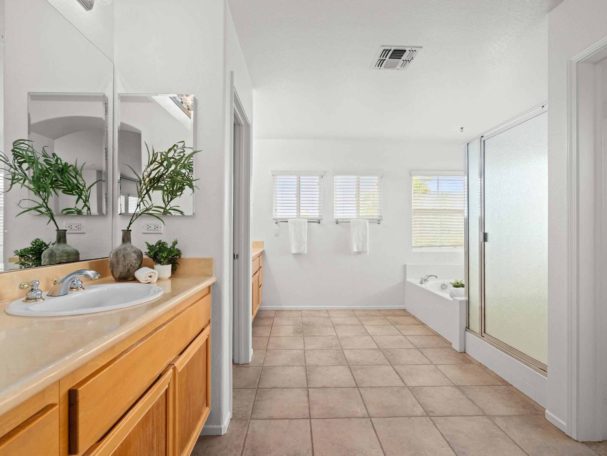 Detail Gallery Image 33 of 69 For 1574  Loma Alta, San Marcos,  CA 92069 - 5 Beds | 2/1 Baths