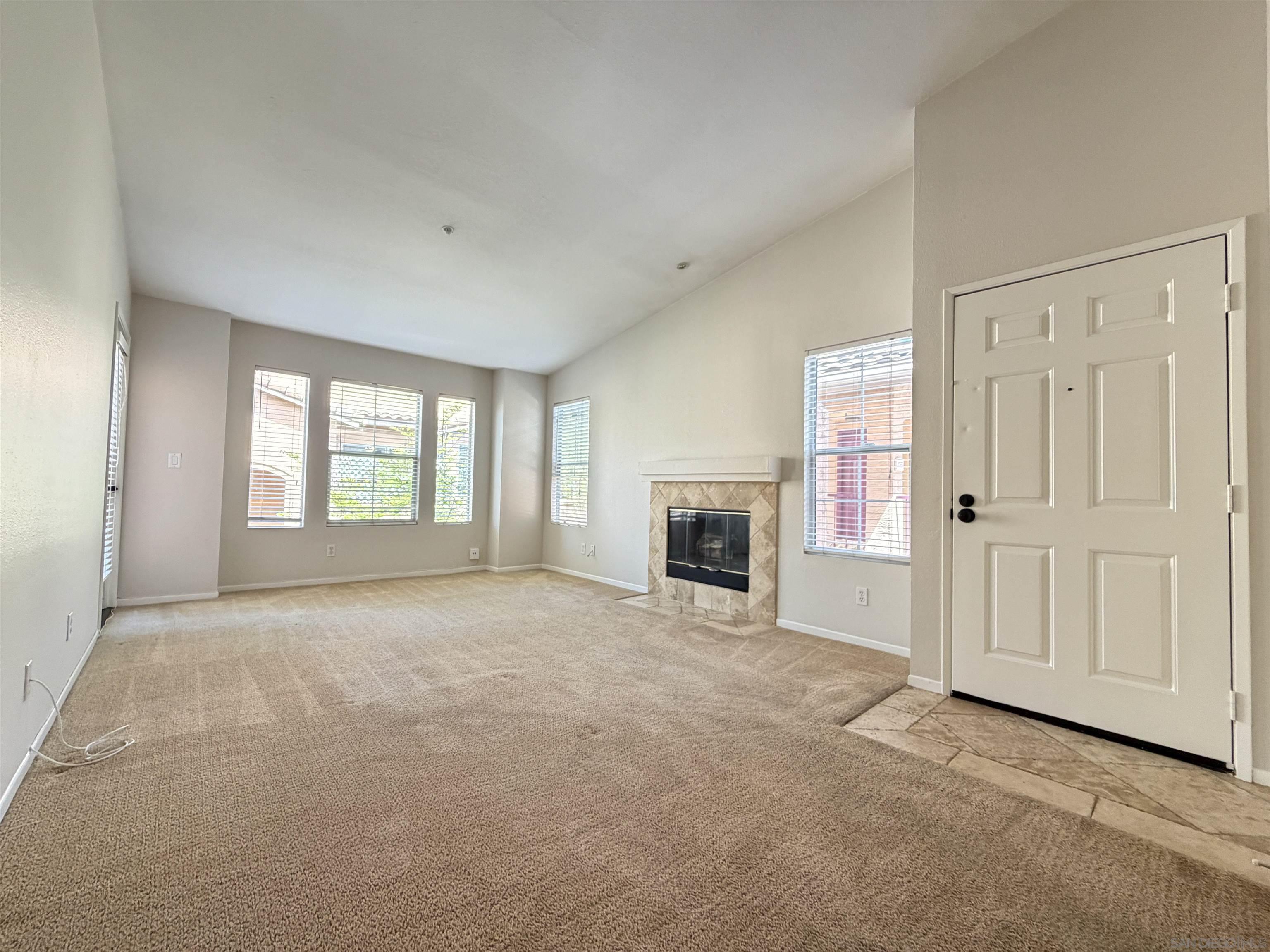 Detail Gallery Image 6 of 25 For 18680  Caminito Cantilena  #236,  San Diego,  CA 92128 - 1 Beds | 1 Baths