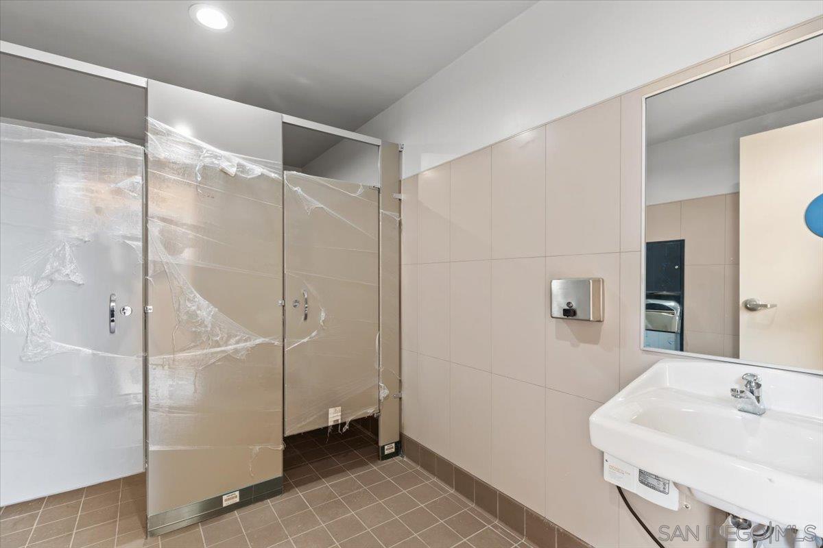 Detail Gallery Image 35 of 46 For 165 W San Ysidro Blvd, San Ysidro,  CA 92173 - – Beds | – Baths