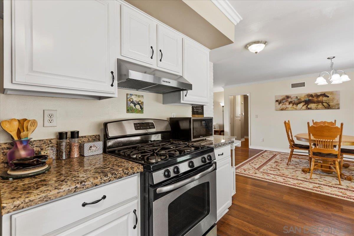 Detail Gallery Image 16 of 47 For 12938  Yankton, Poway,  CA 92064 - 3 Beds | 2 Baths